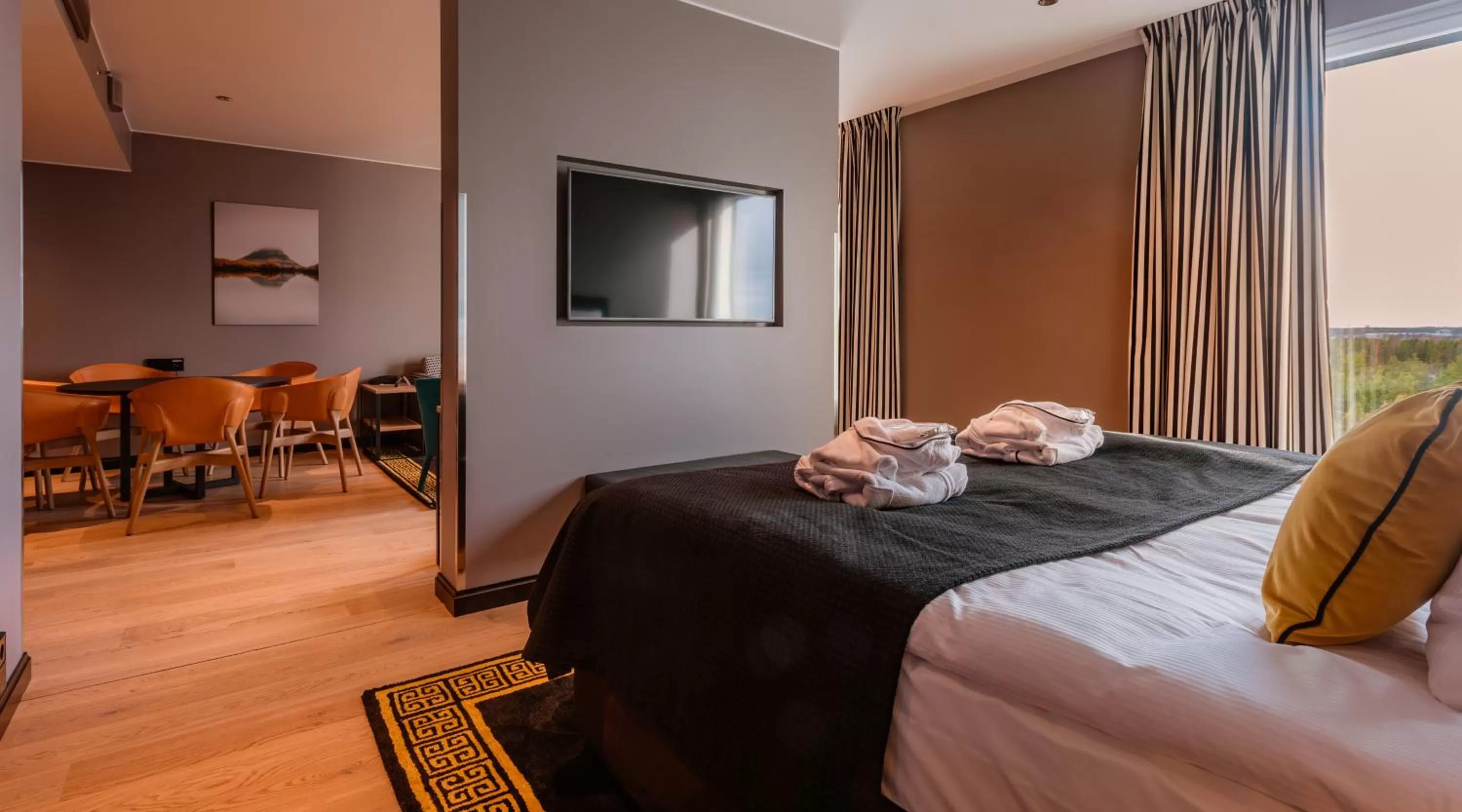 Photo of the whole room, Bed in Clarion Hotel Aviapolis