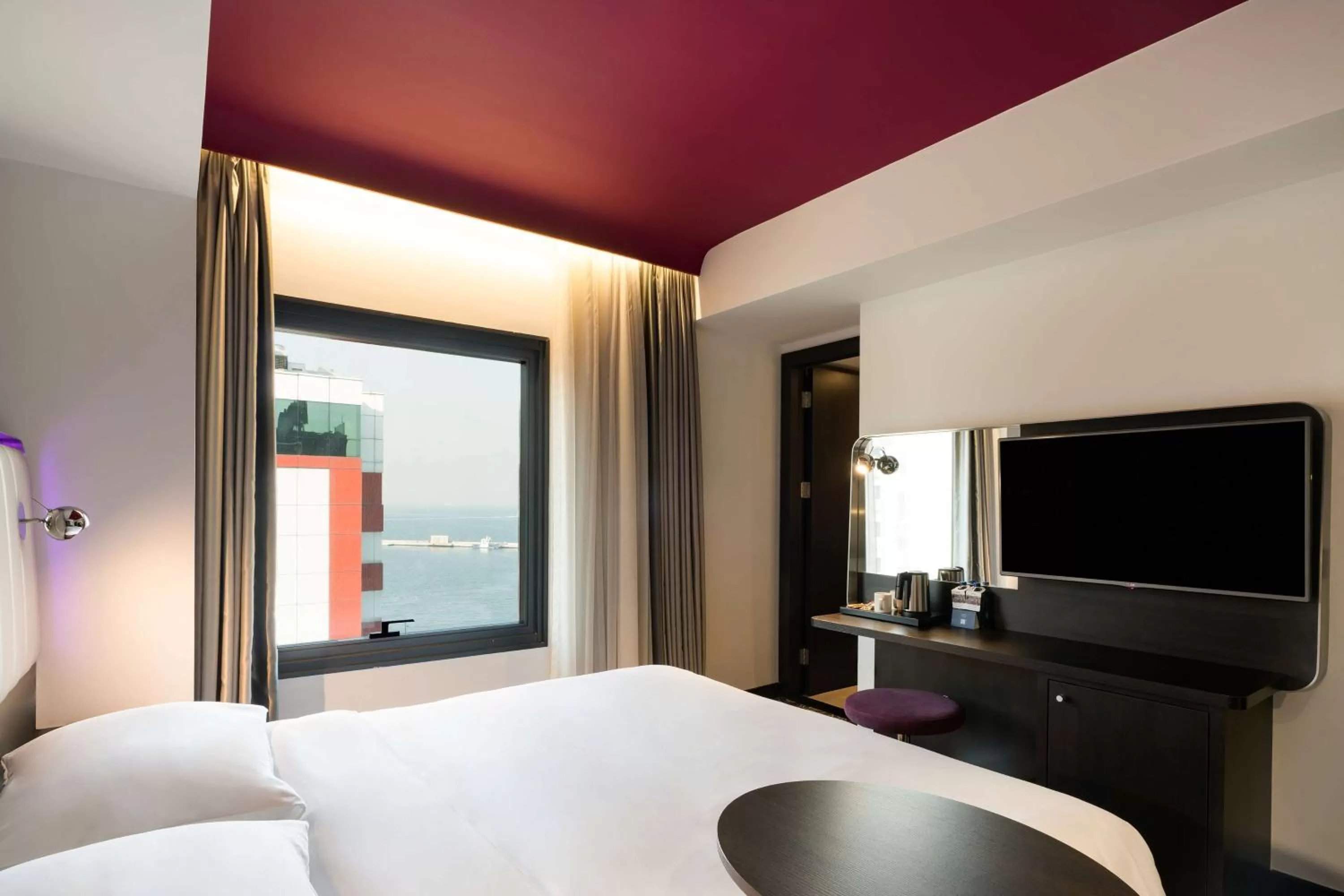 Bed in Park Inn by Radisson Izmir