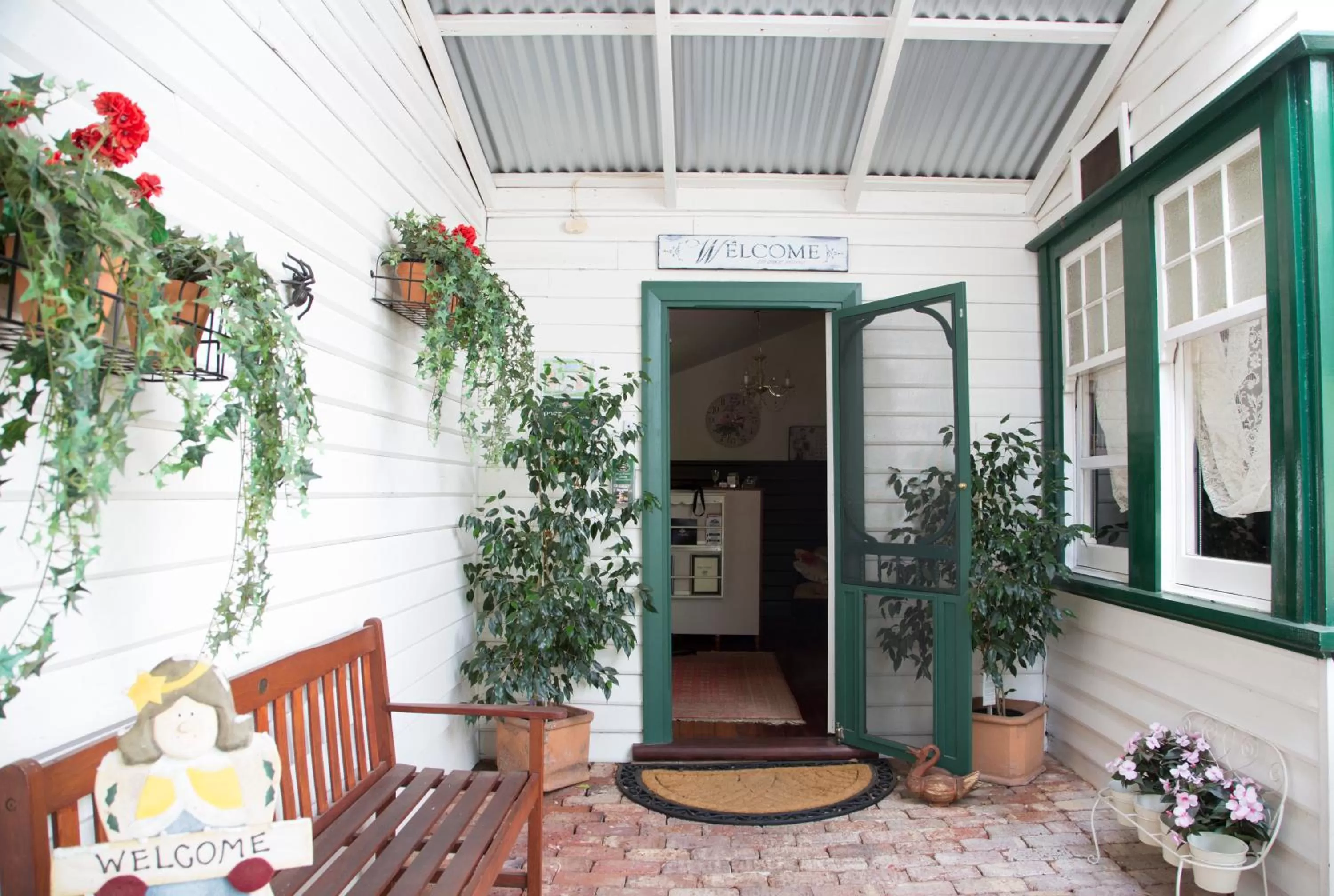 Facade/entrance in Rosebridge House Bed & Breakfast Adult Retreat