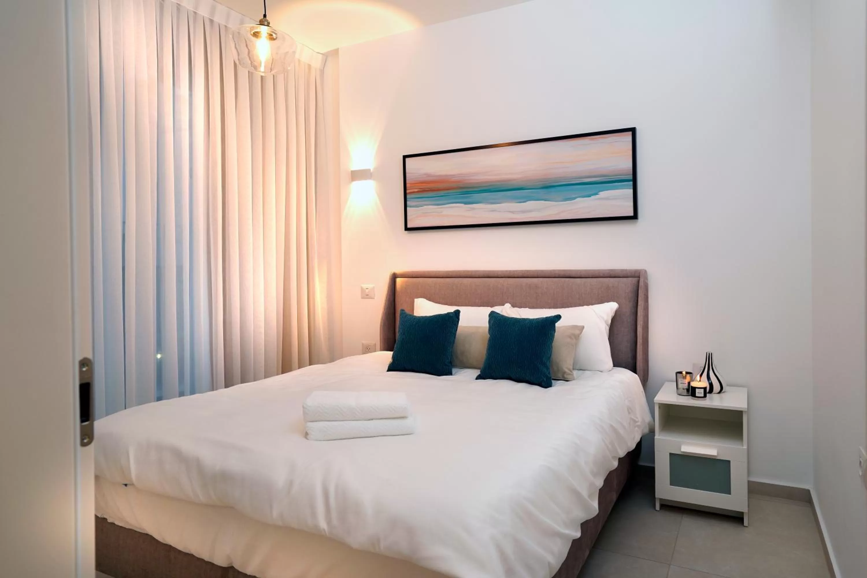 Bed in Hi-Yam SeaView Apartments & Suites