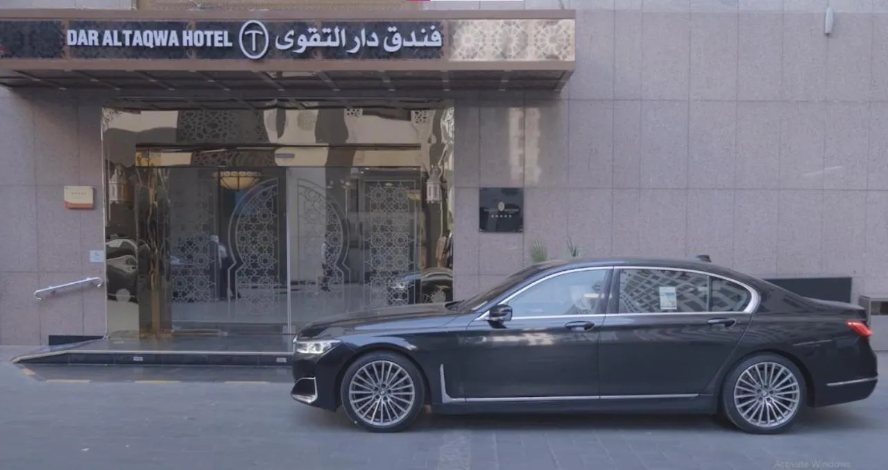 Parking in Dar Al Taqwa Hotel