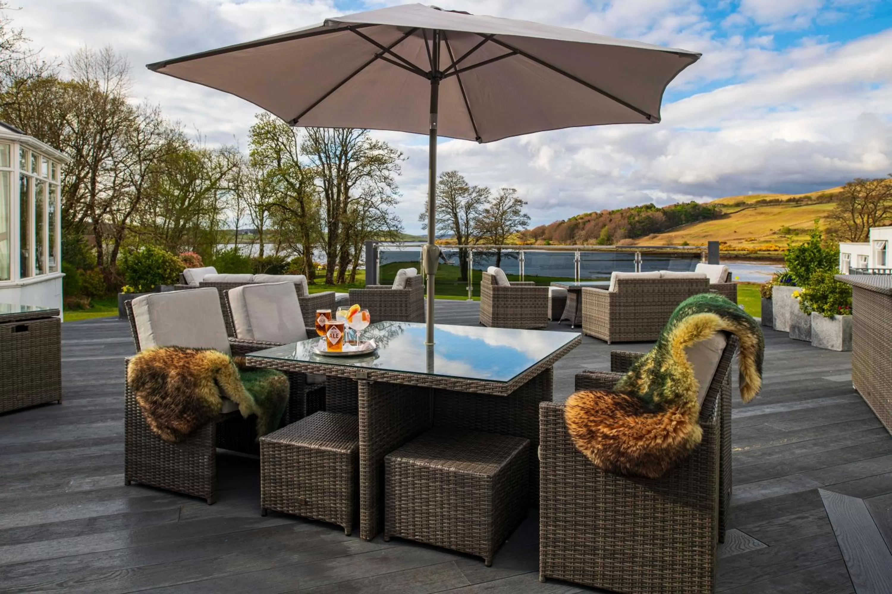 Garden view in Skeabost House Hotel