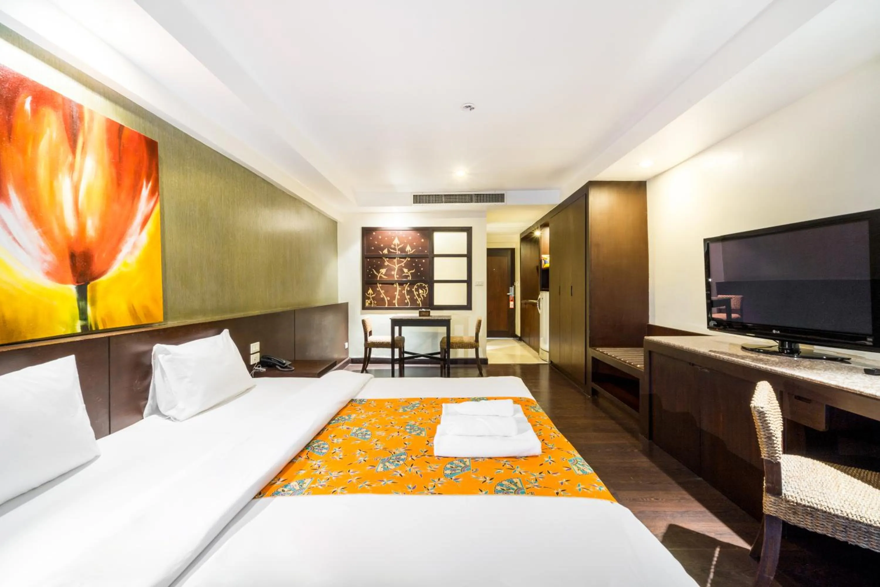 Bedroom, Bed in Baan Suwantawe