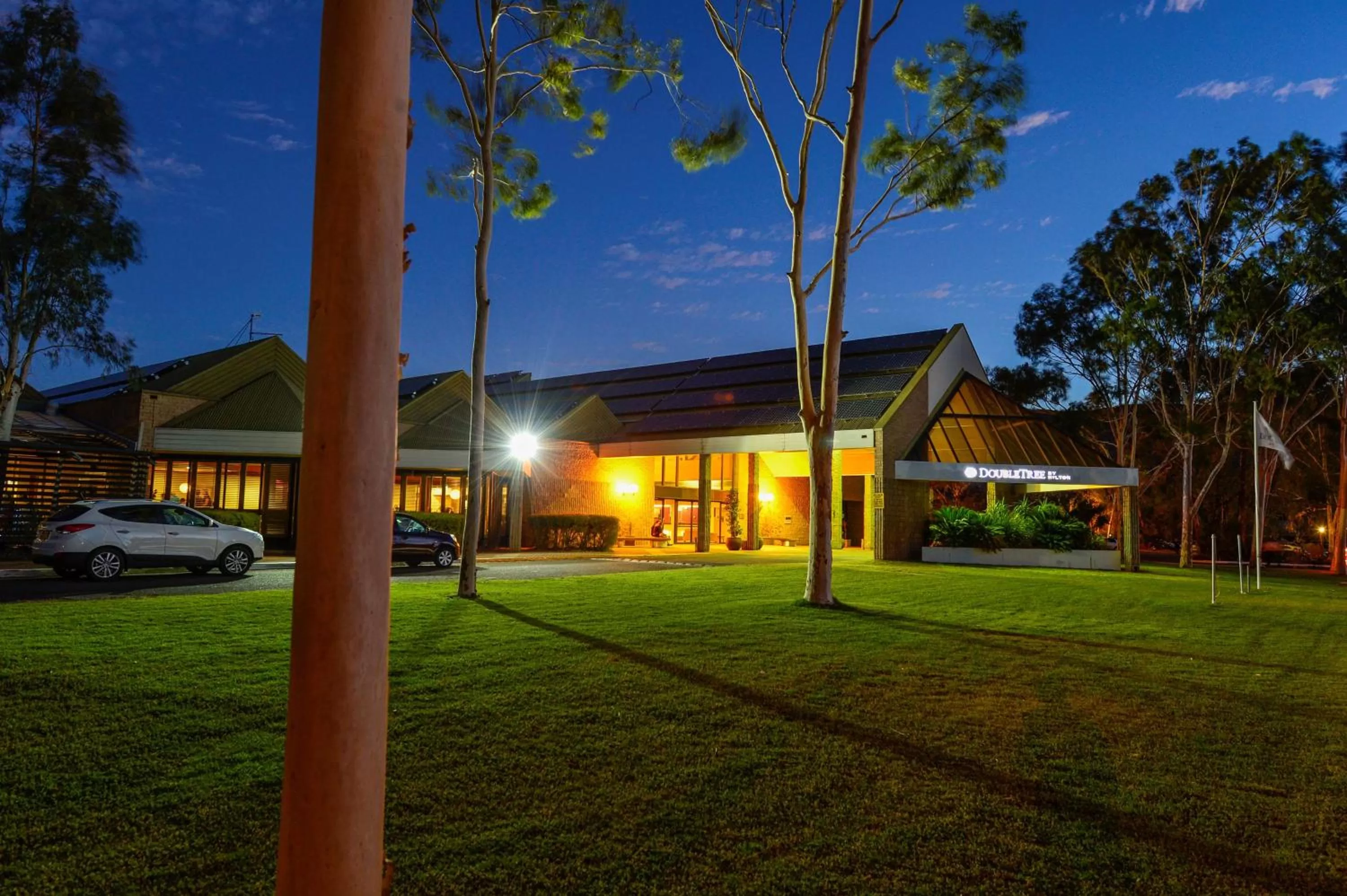 Property building in DoubleTree by Hilton Alice Springs