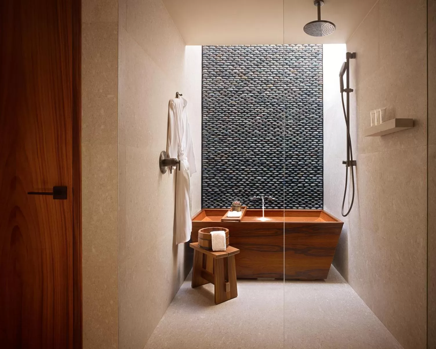 Shower in Nobu Hotel Los Cabos