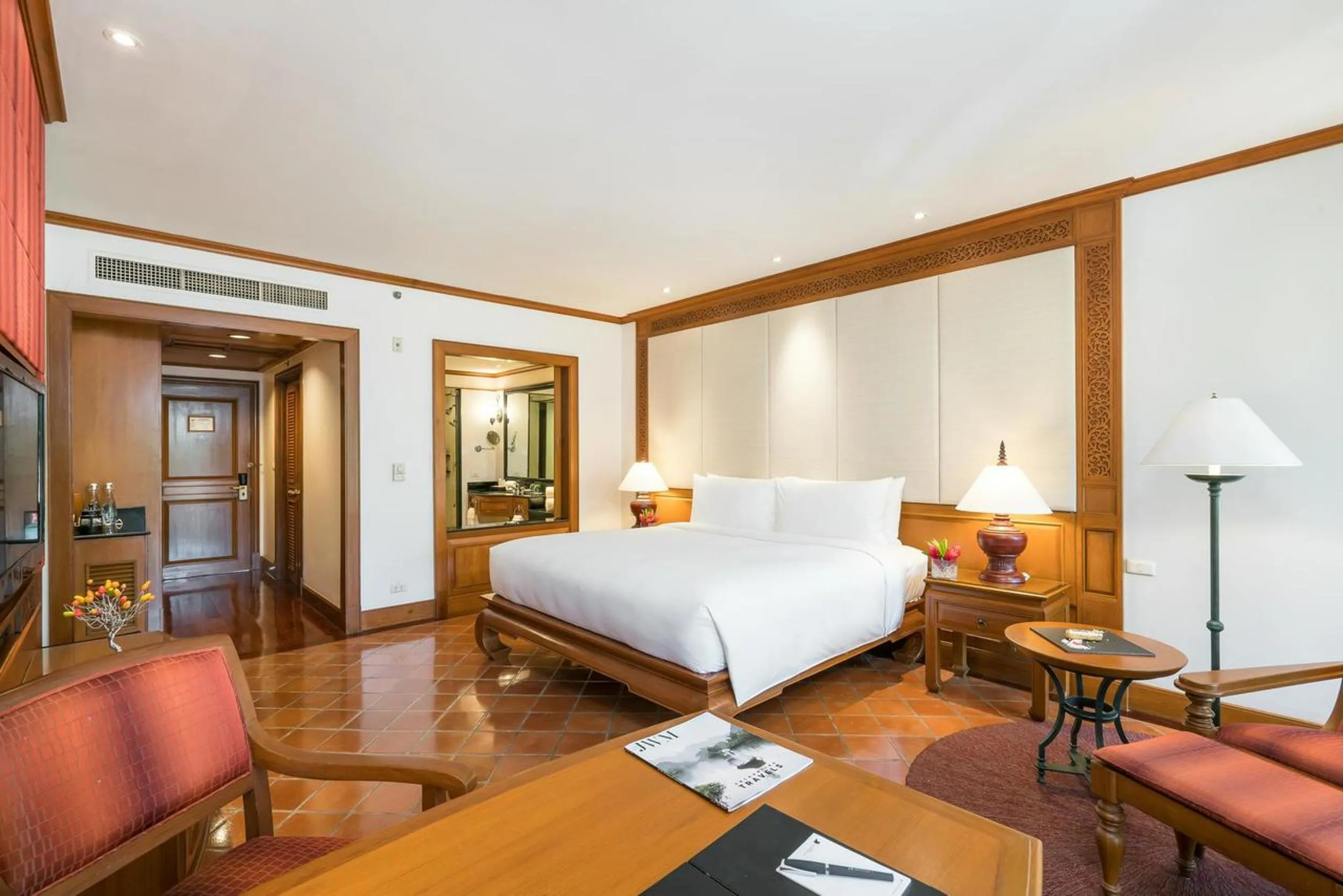 Photo of the whole room, Bed in JW Marriott Phuket Resort and Spa