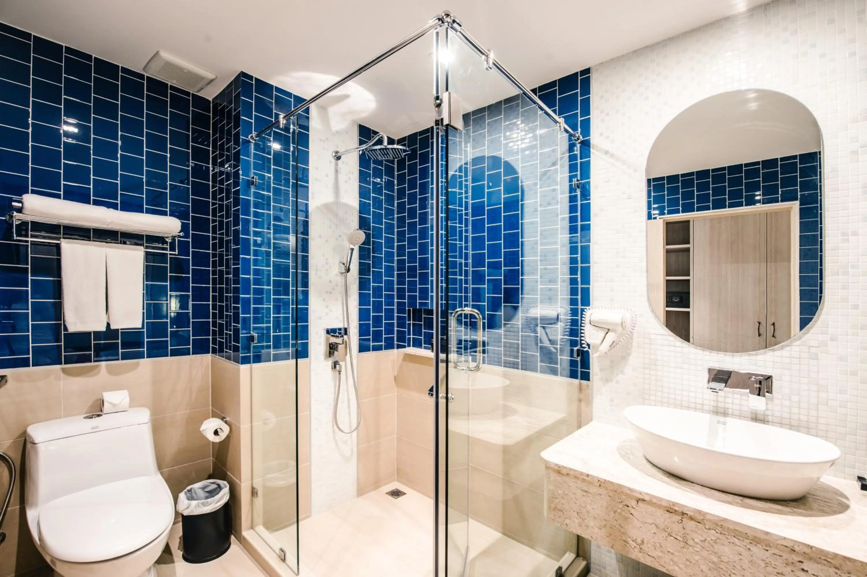 Shower in Seabed Grand Hotel Phuket - SHA Extra Plus