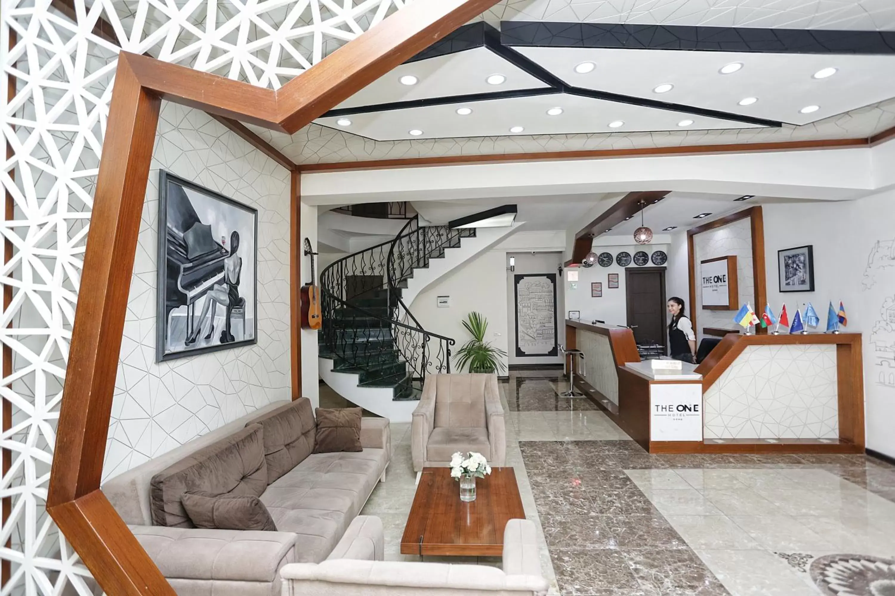 The One Boutique The One Boutique