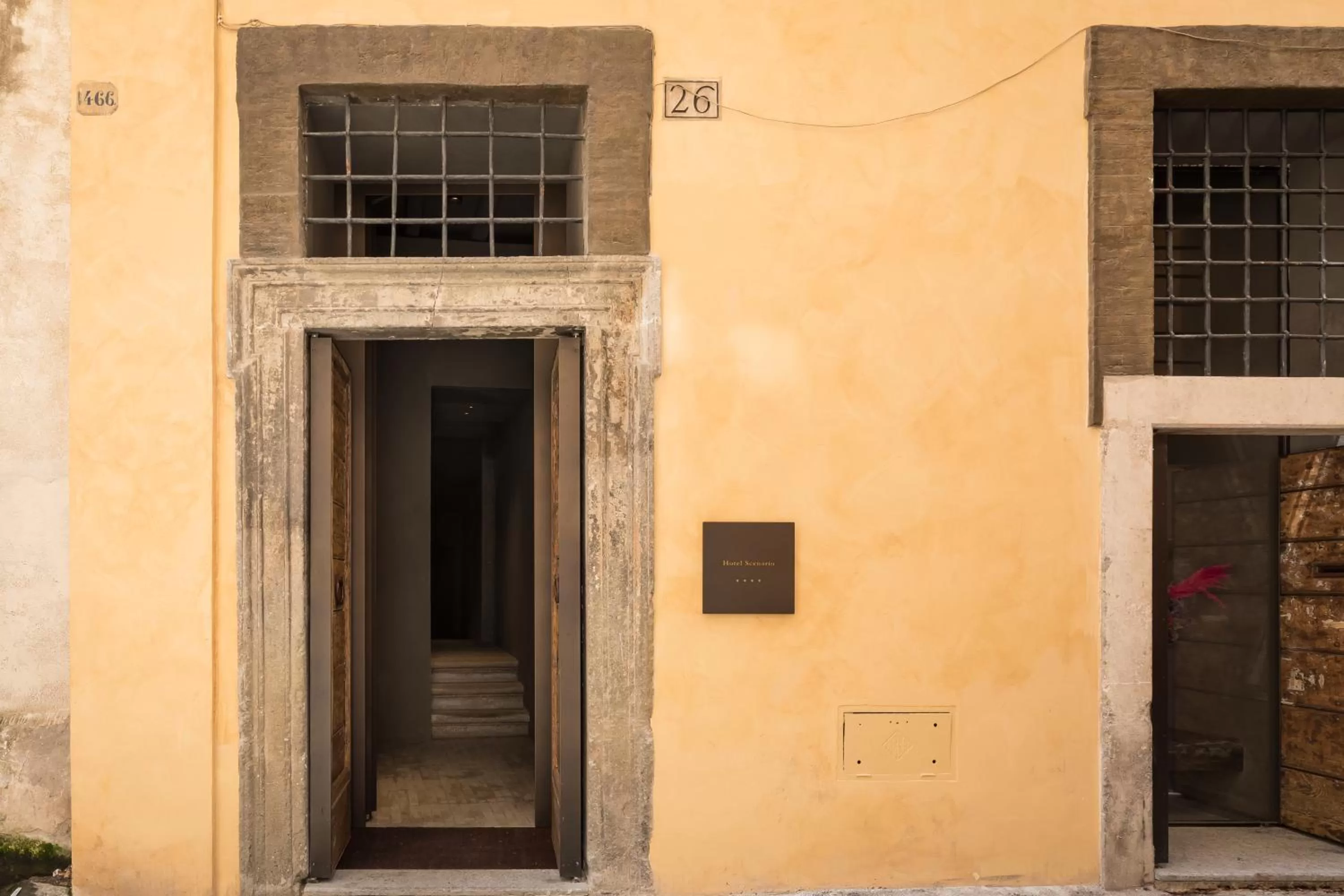 Facade/entrance in Hotel Scenario