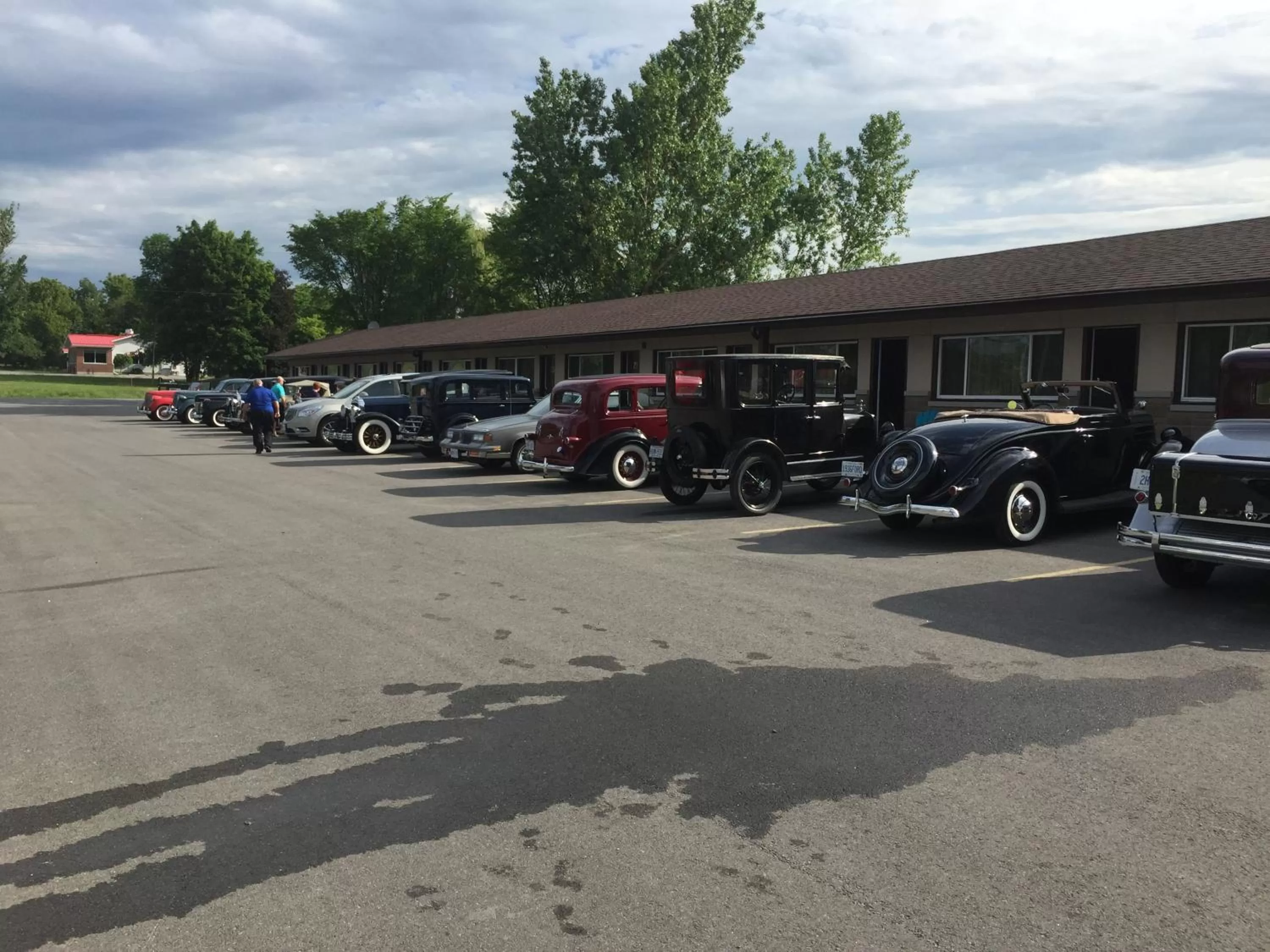 Facade/entrance in Masterson's Motel