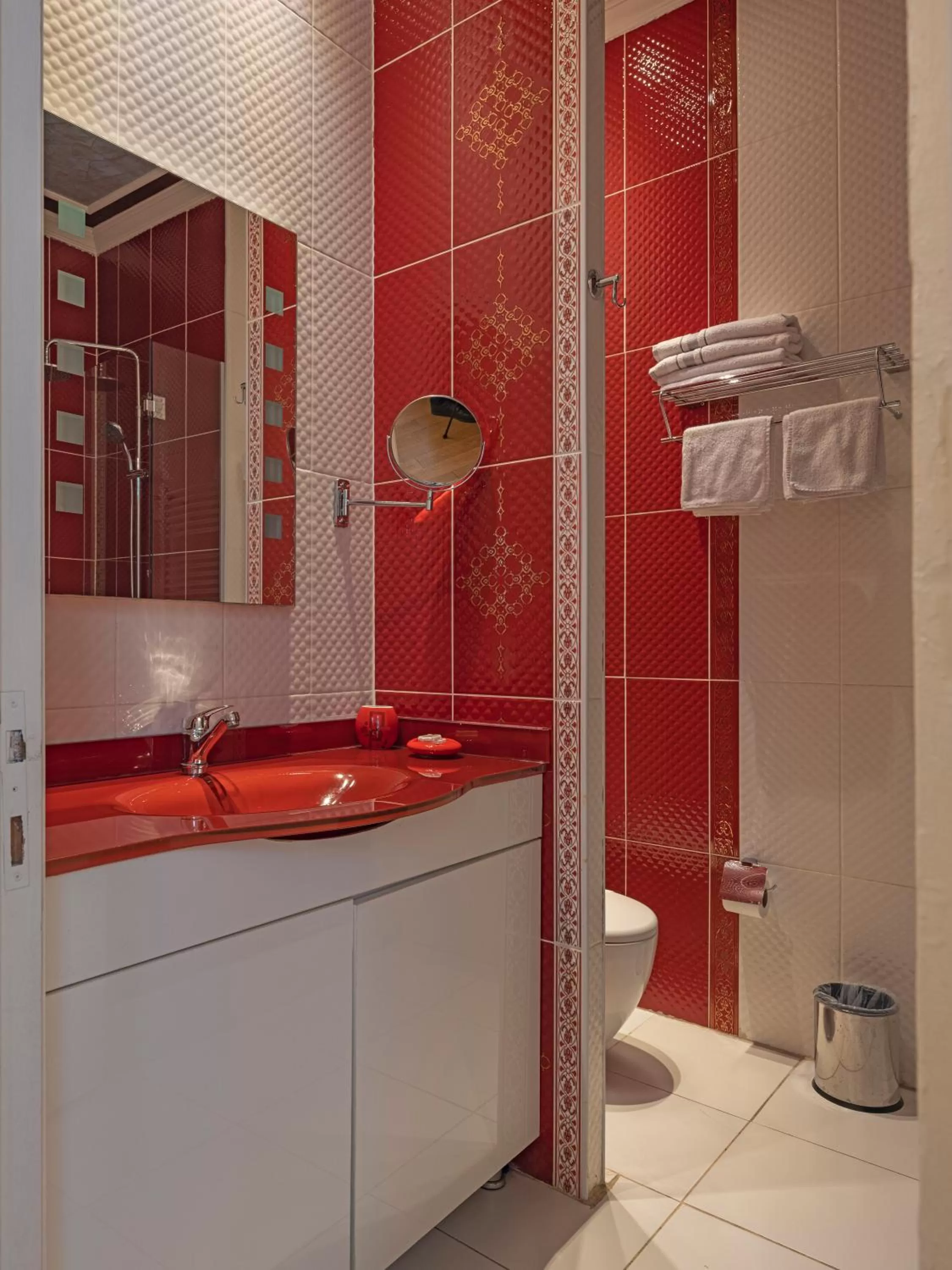 Bathroom in Ragip Pasha Apartments