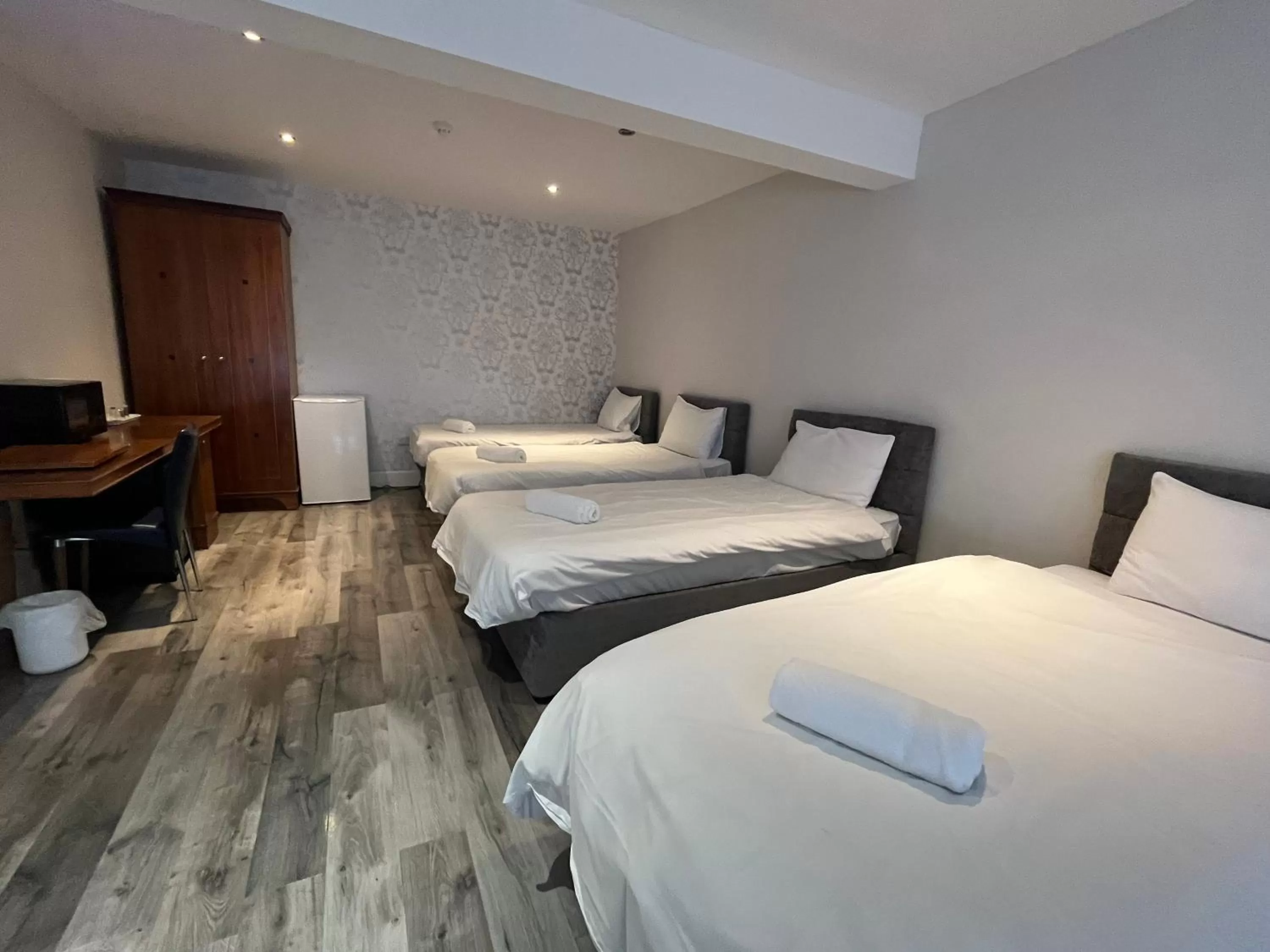 Bed in Park View Rooms