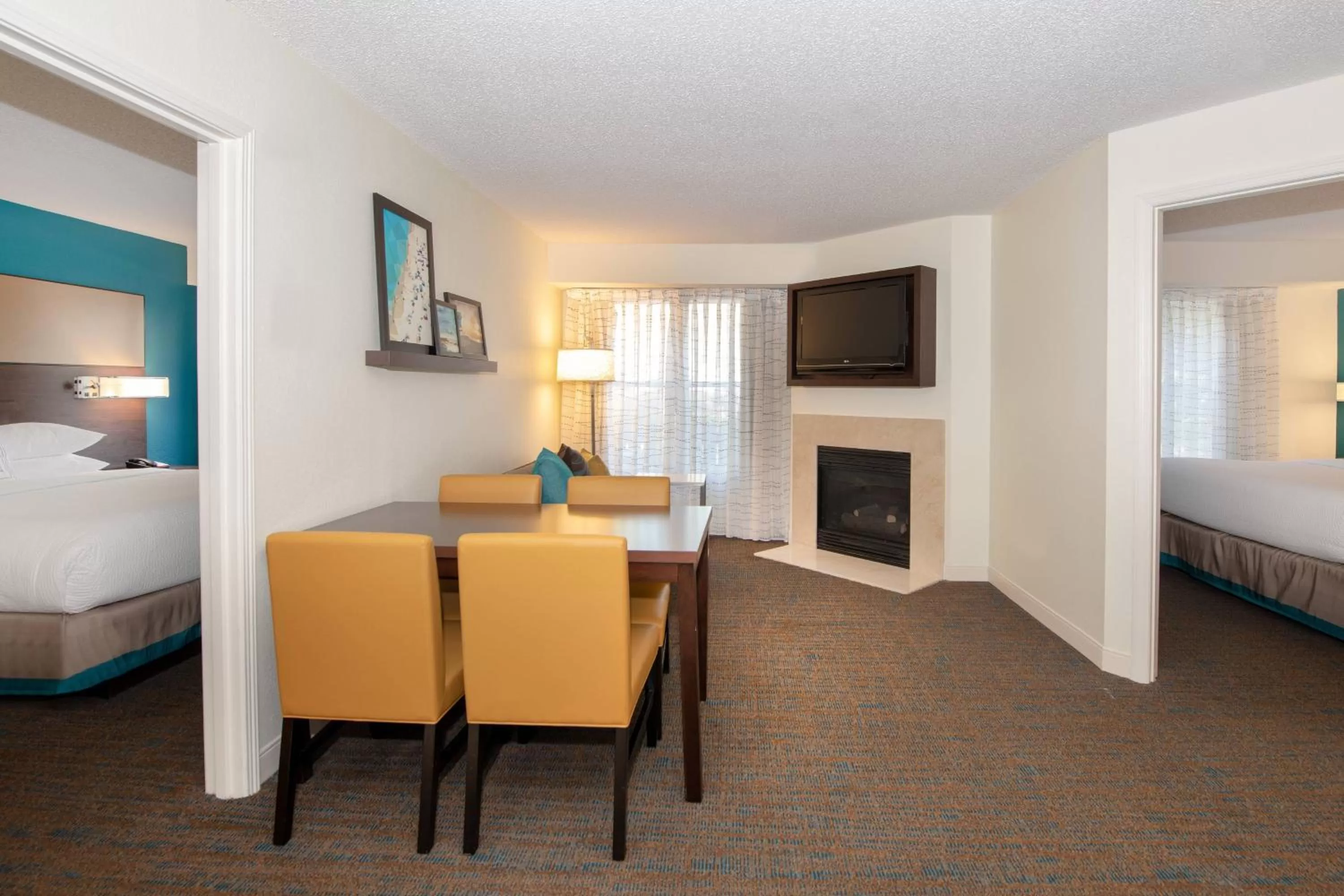 Living room, Bed in Residence Inn by Marriott Jacksonville Butler Boulevard
