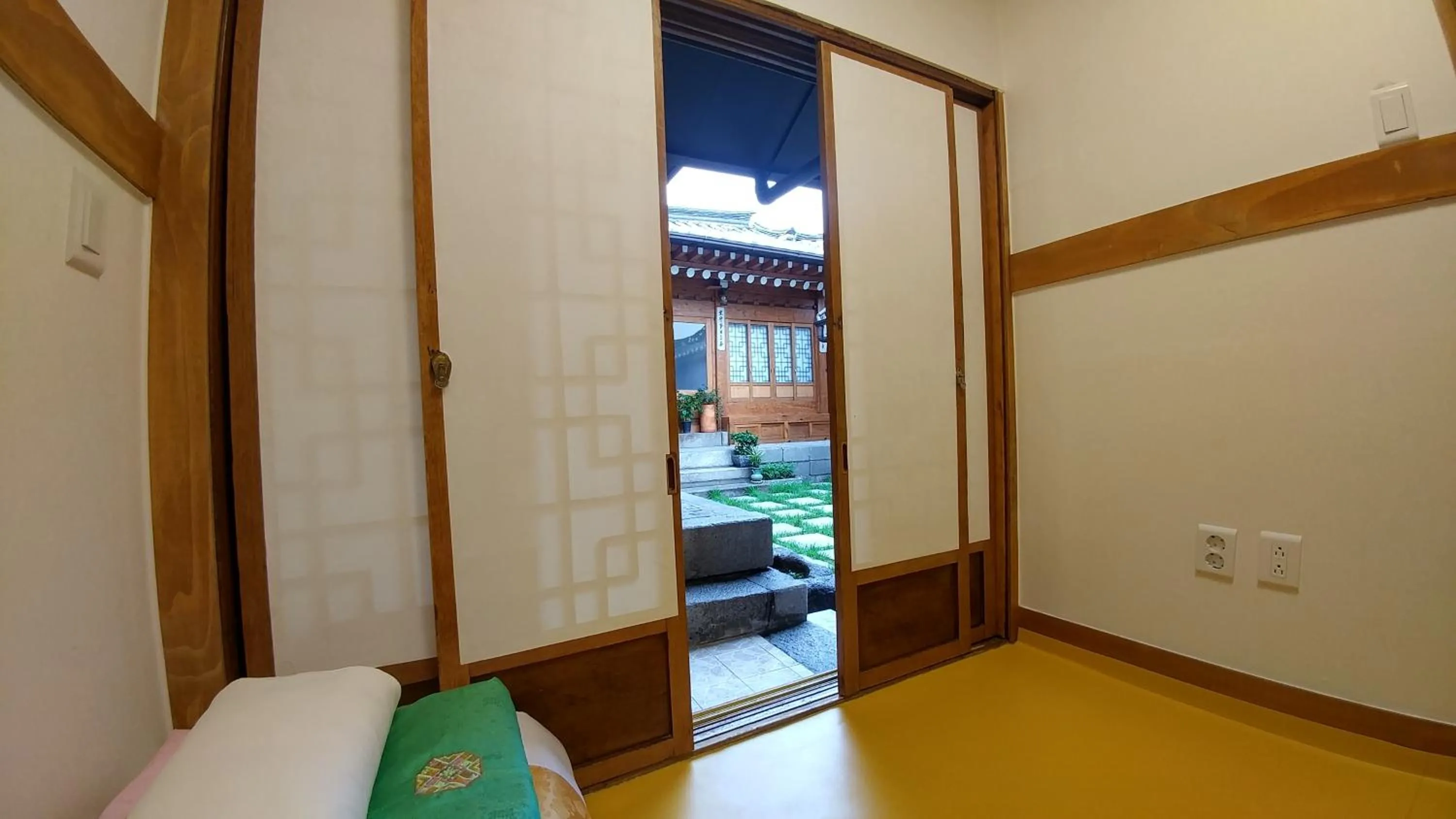 Photo of the whole room in Bukchon Sosunjae Guesthouse