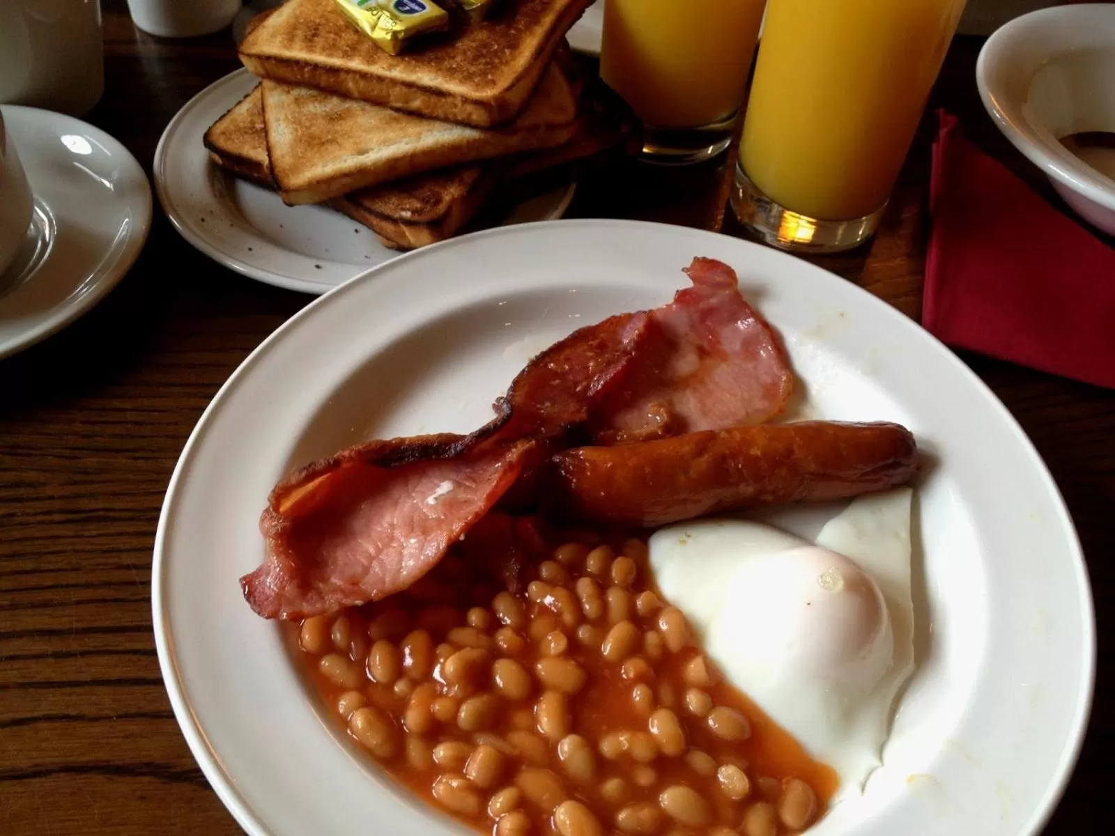 Food and drinks in Loughrea Hotel & Spa