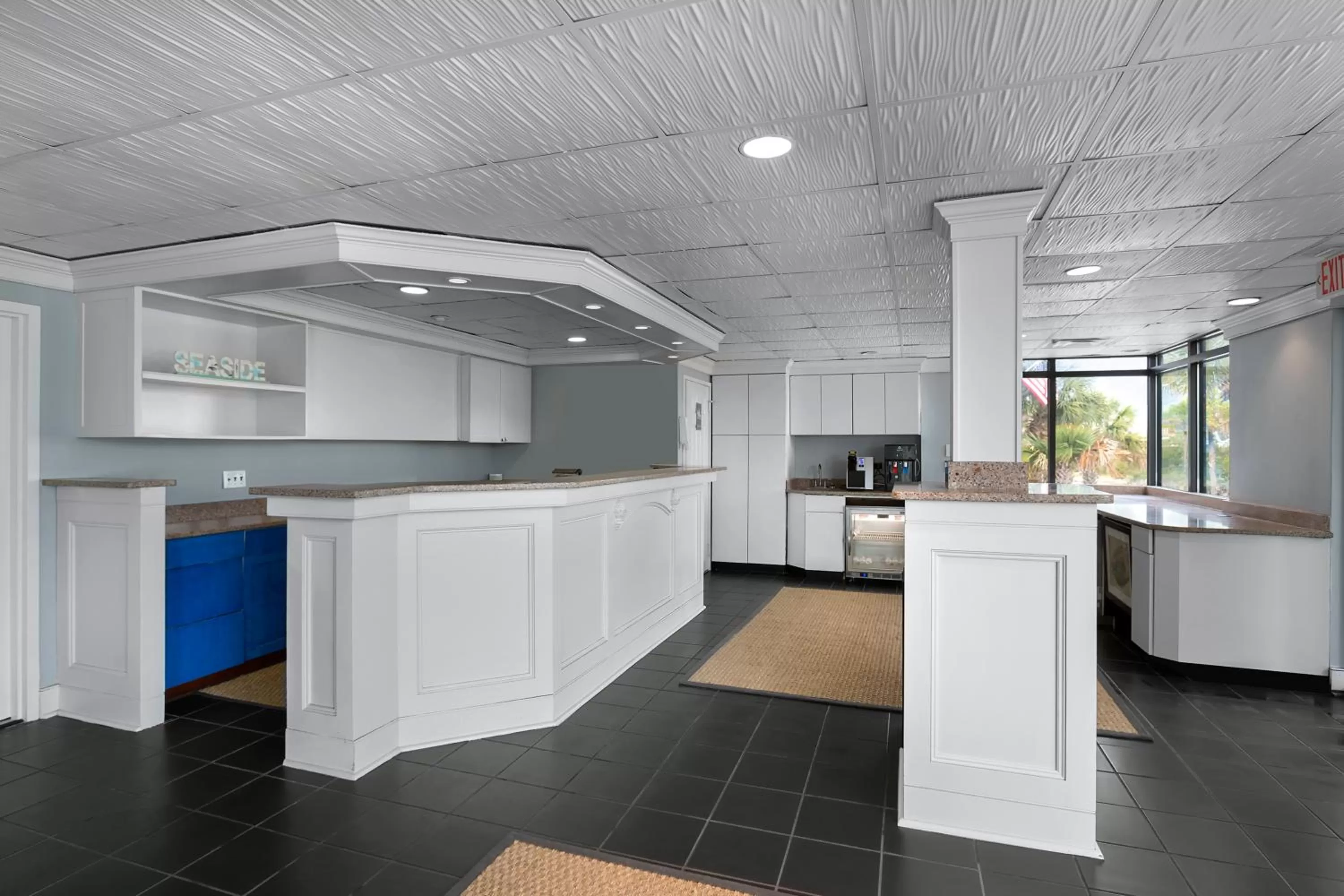 Lobby or reception in Seaside Inn - Isle of Palms