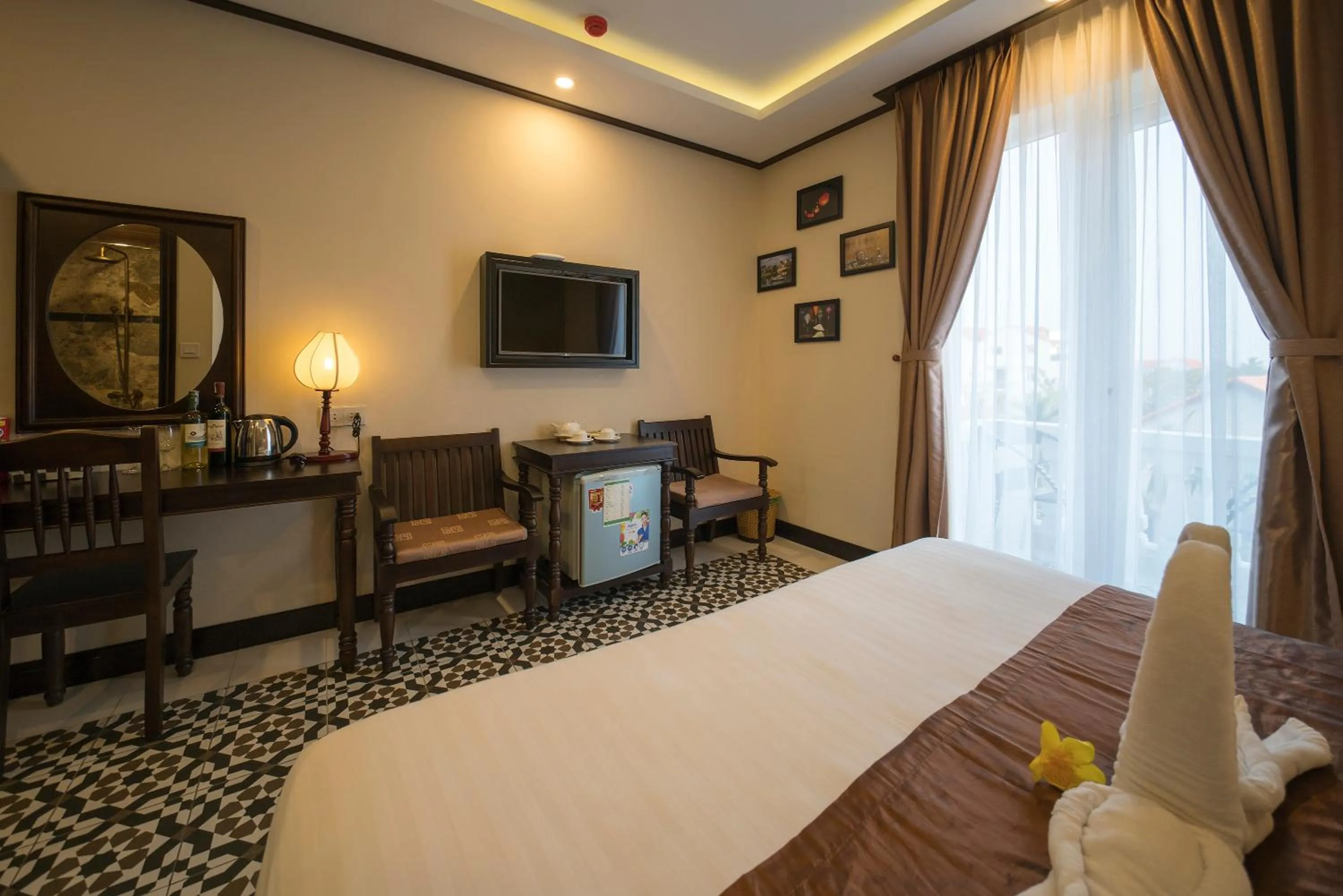 Bedroom in Golden Bell Backpacker Hotel & Pool Bar