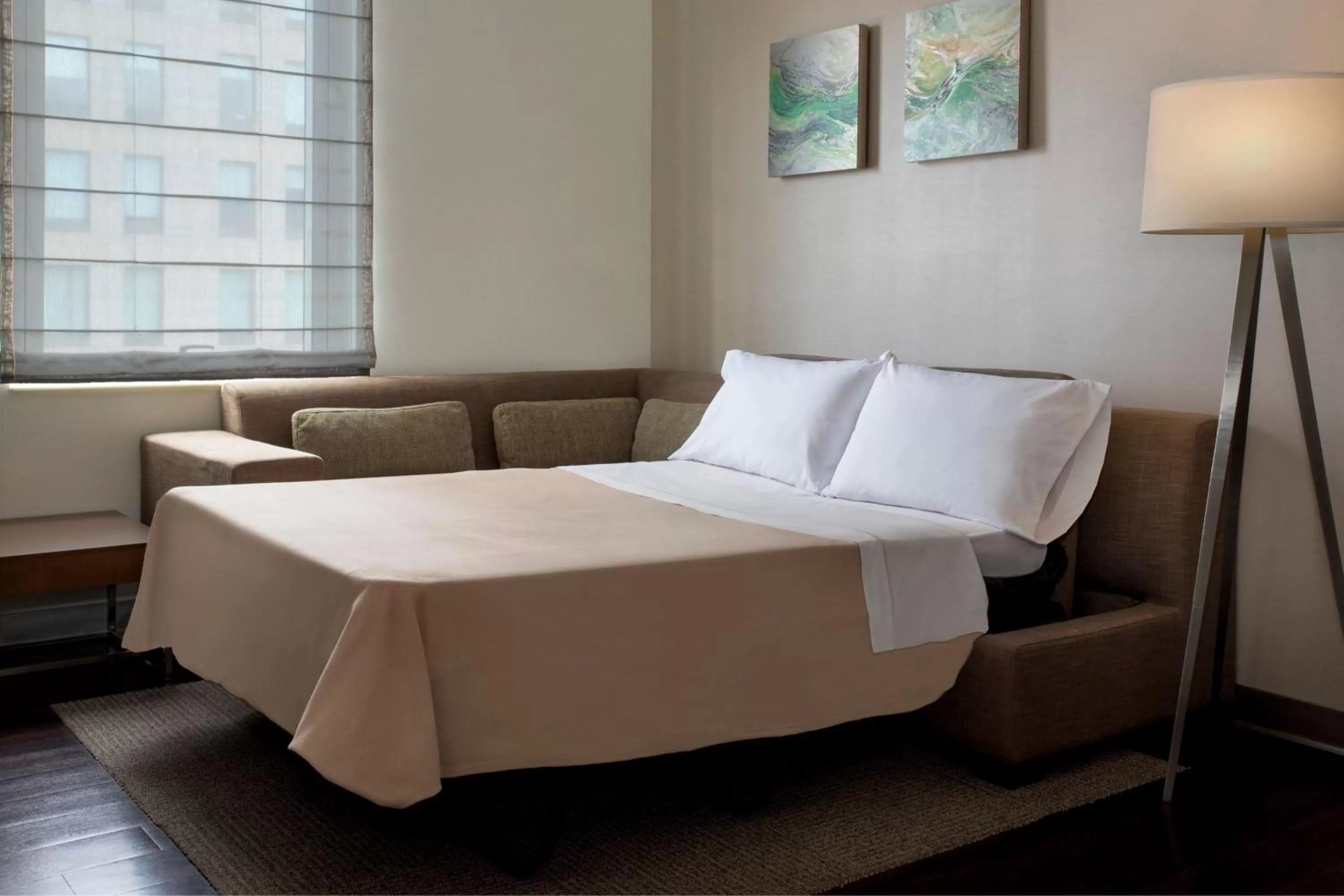 Photo of the whole room, Bed in Element Boston Seaport District