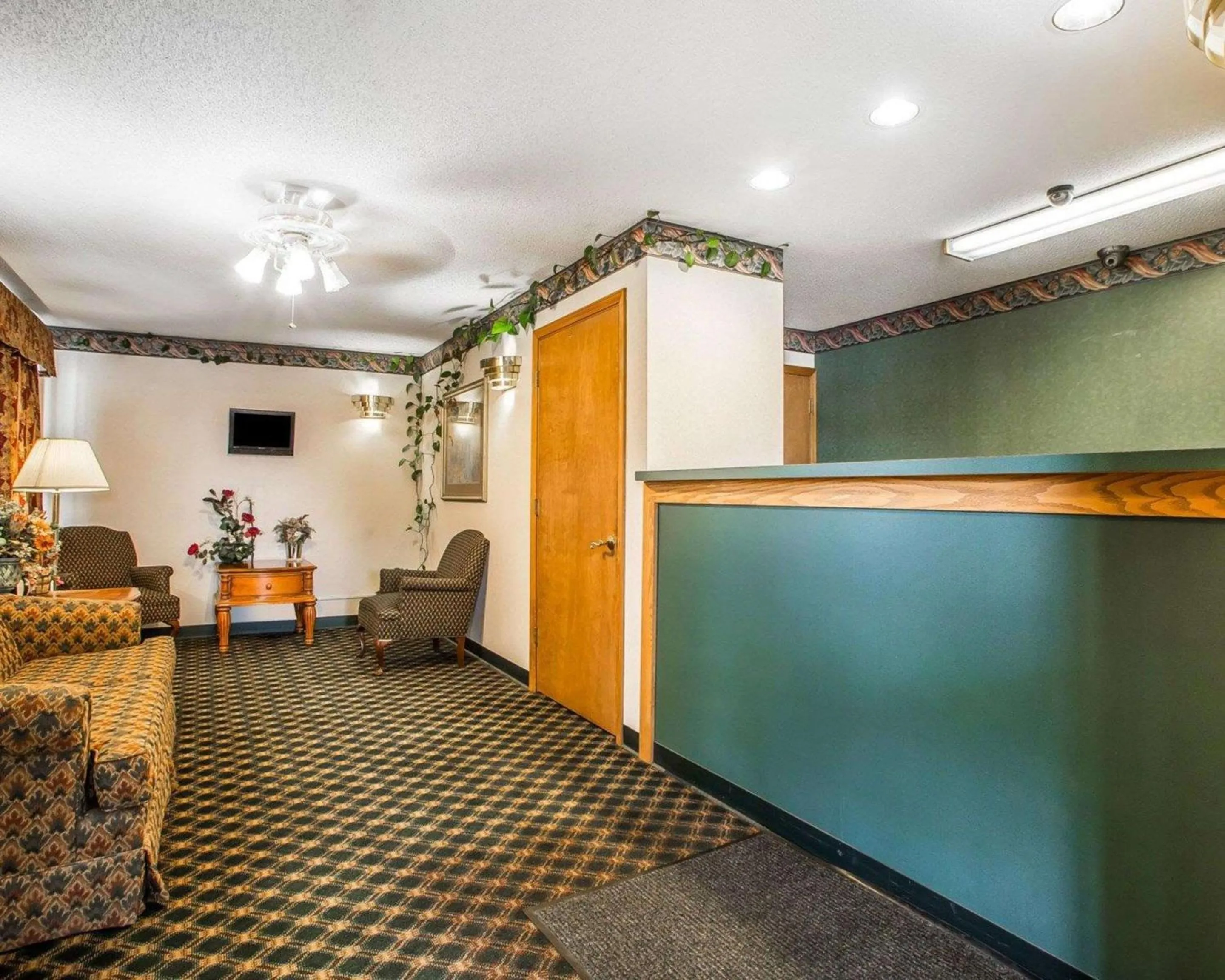 Lobby or reception in Rodeway Inn Montpelier