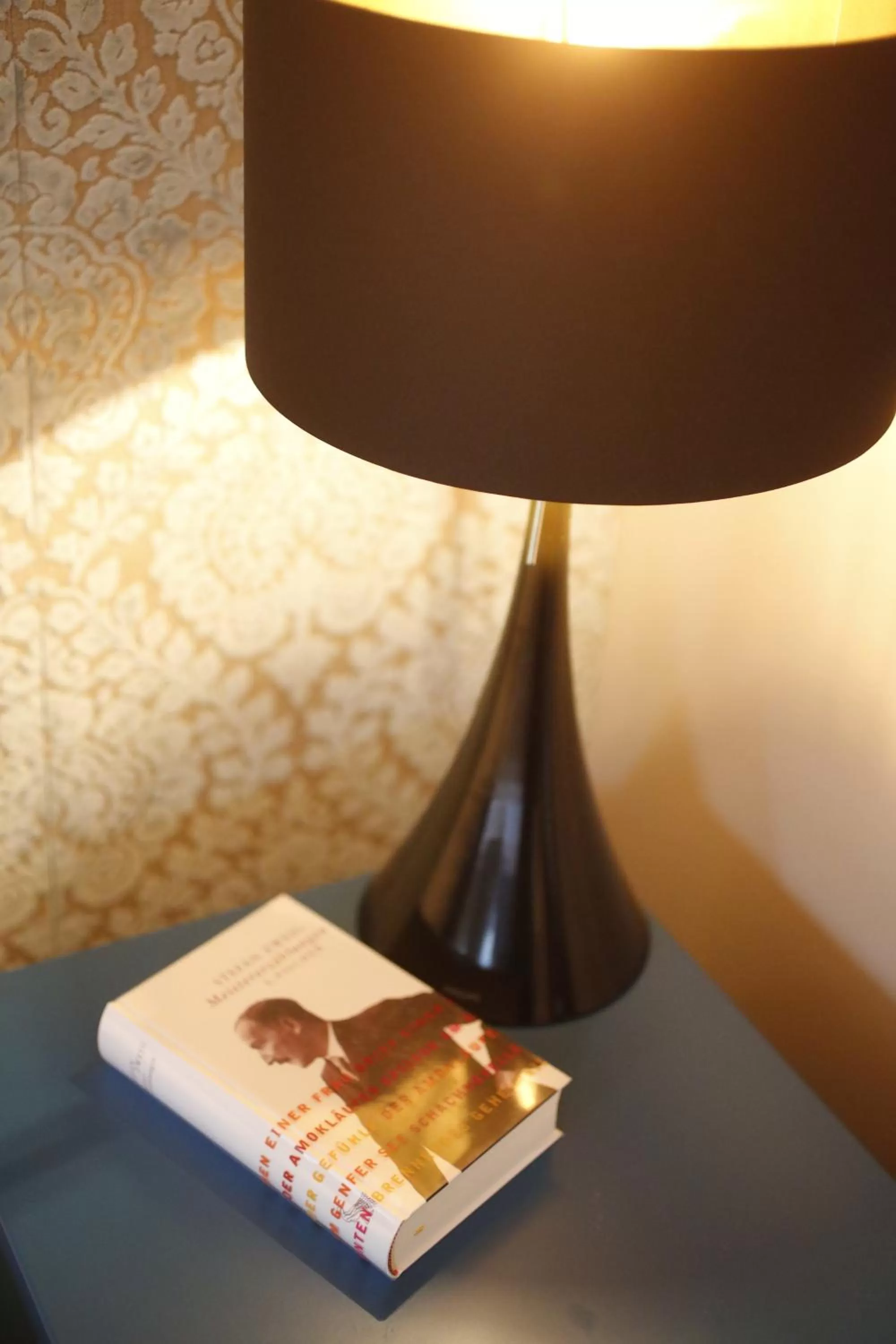 Decorative detail, Bed in Malerwinkel Hotel