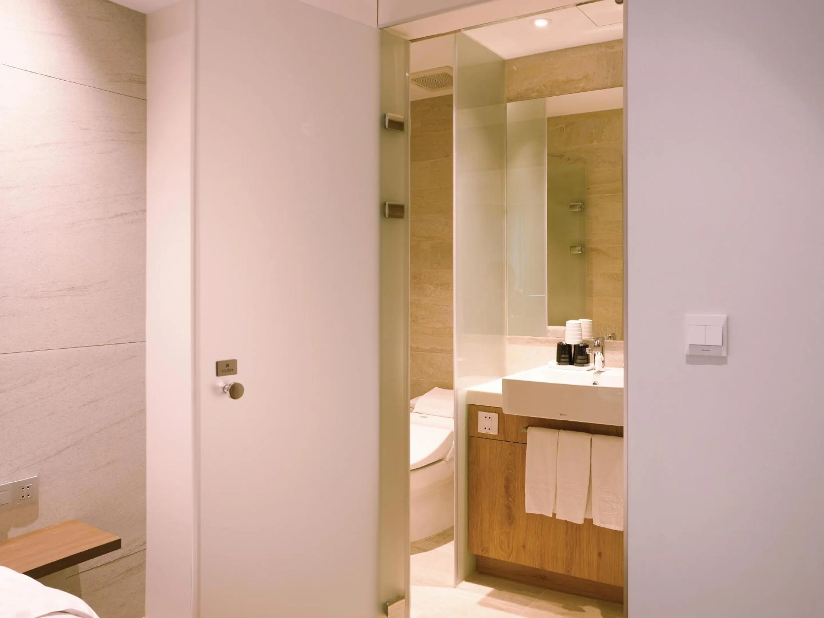 Photo of the whole room in Hotel Relax 5