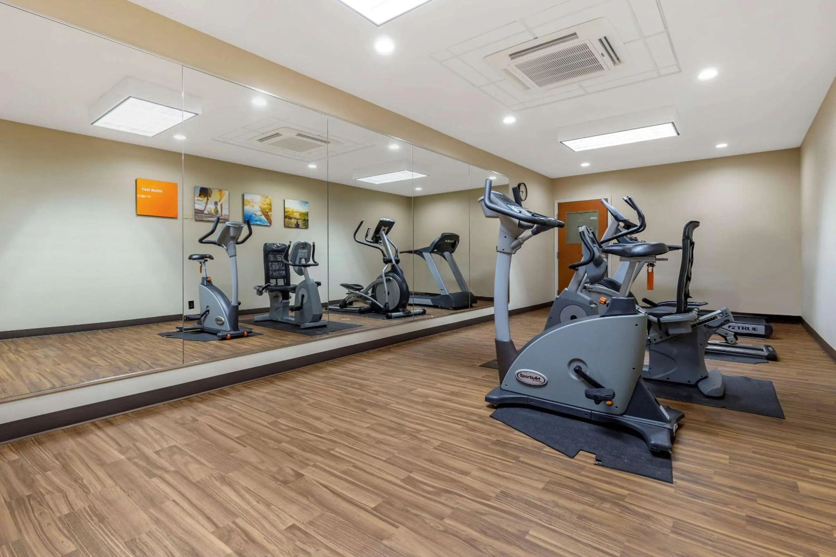 Fitness centre/facilities in Comfort Inn & Suites Orangeburg