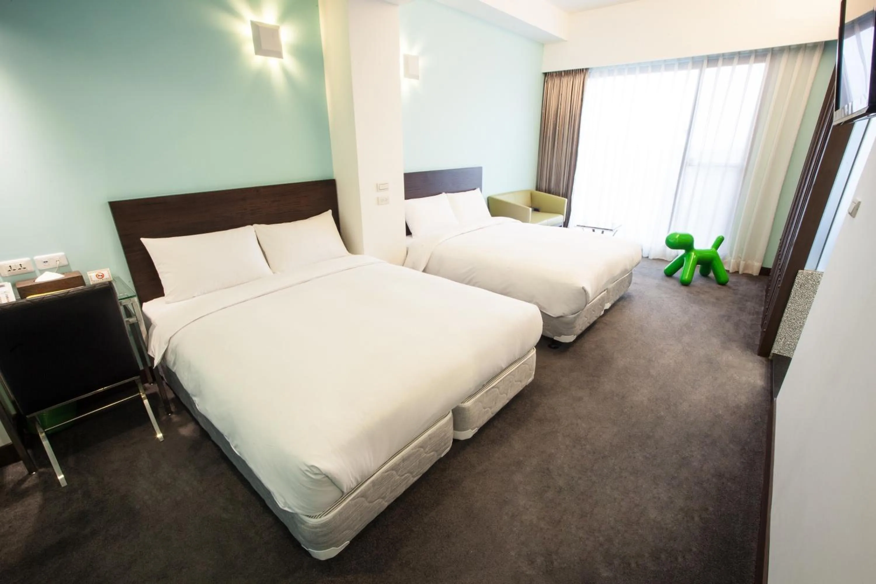 Photo of the whole room, Bed in Hotel Les Champs Hualien