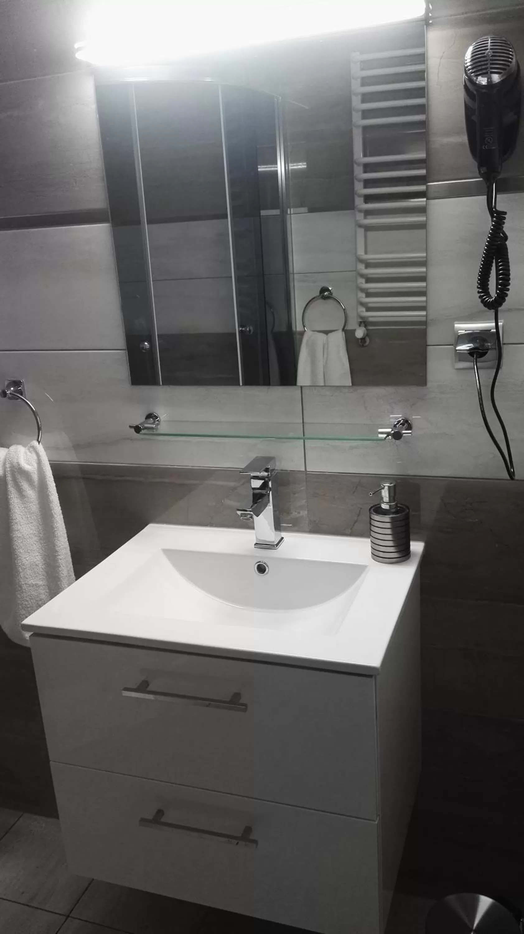 Photo of the whole room, Bathroom in Pensjonat Sandomierski