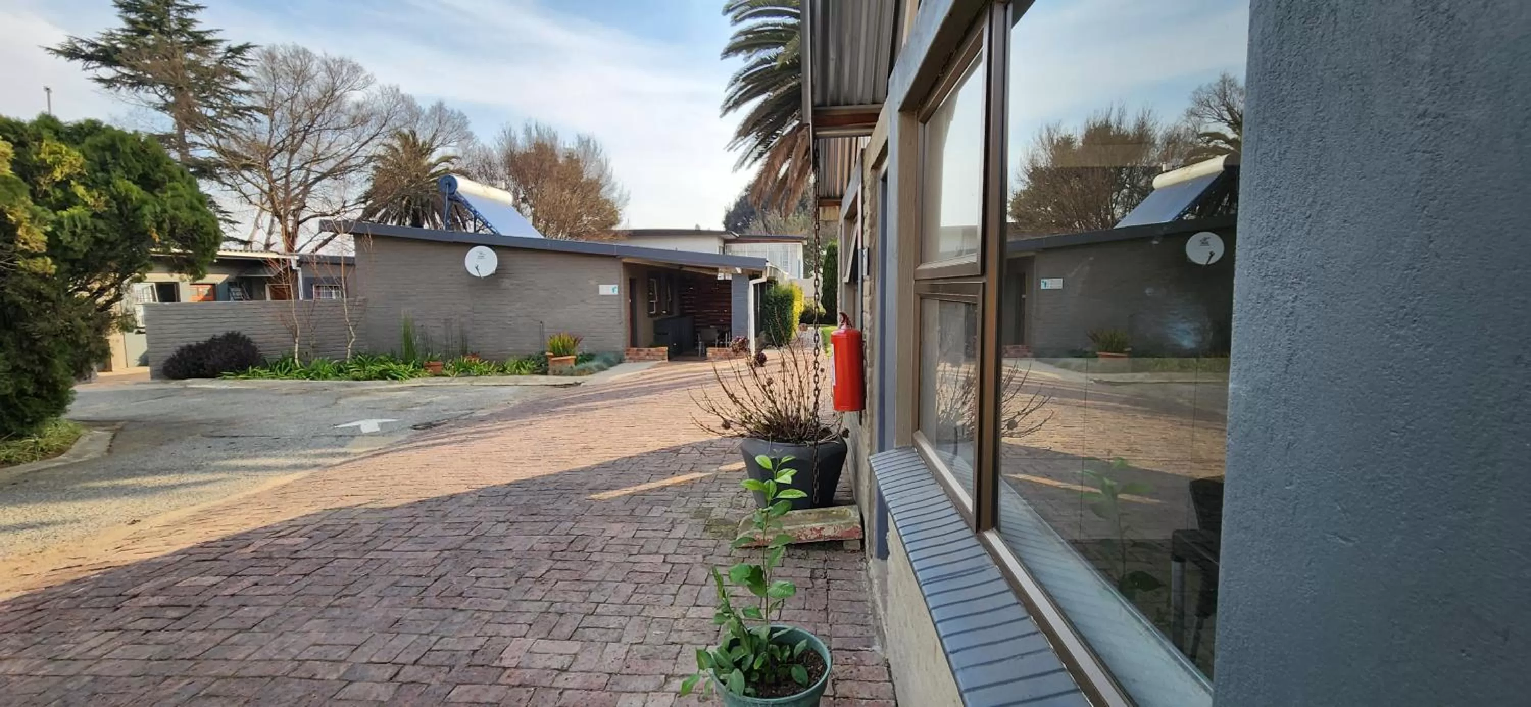 Property building in Livingwaters Self-Catering Accommodation