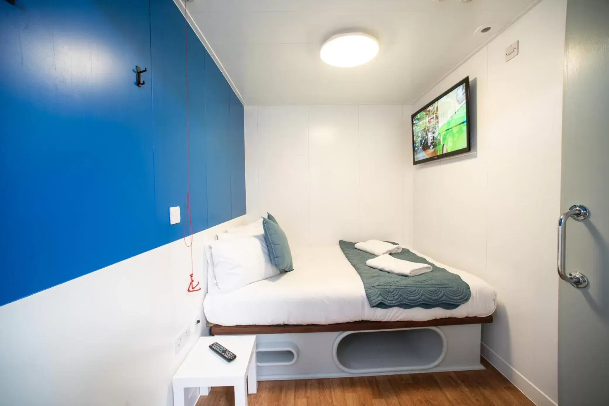 Double Room - Disability Access in CiTi Hotel London Luton Double Room - Disability Access in CiTi Hotel London Luton