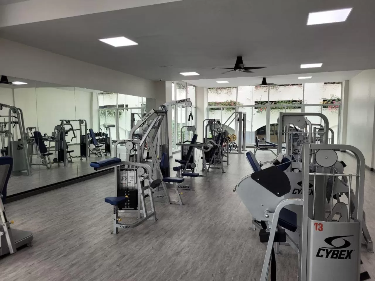 Fitness centre/facilities in Dynasty Grande Hotel