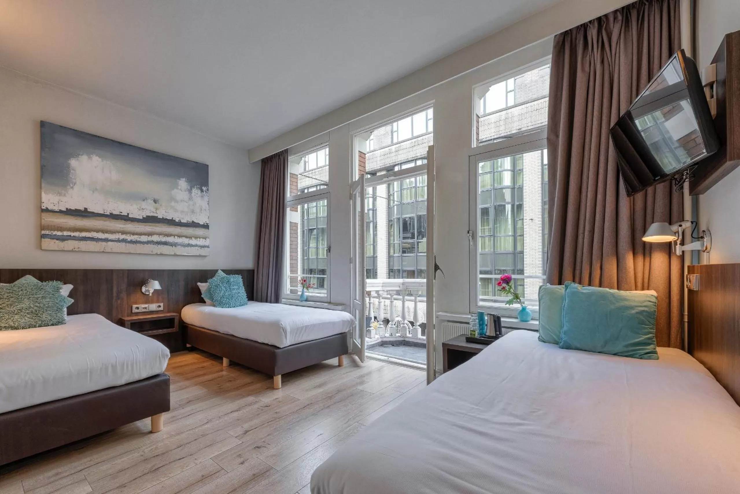 Bed in Hotel Damsquare