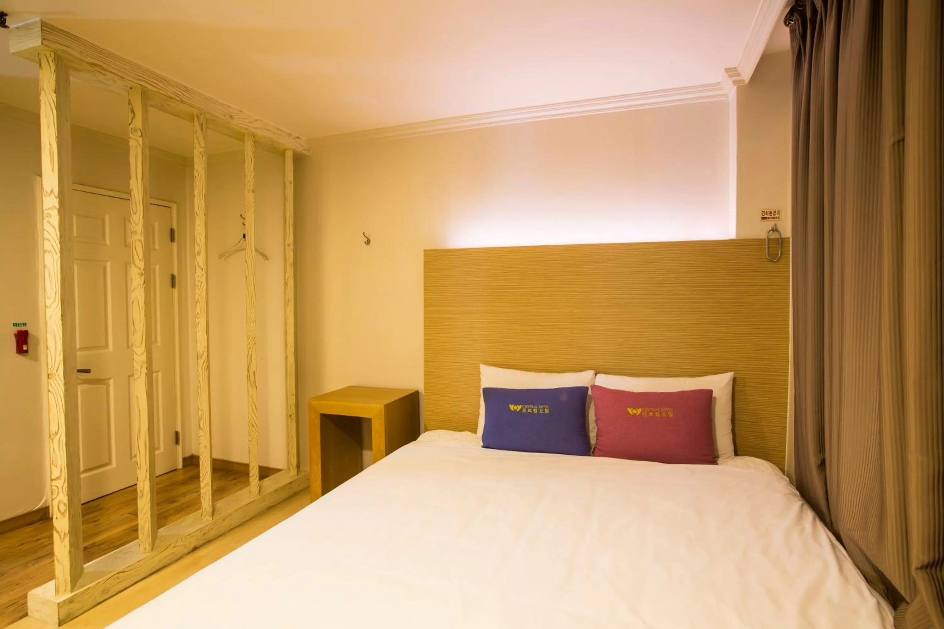 Bed in Central Hotel