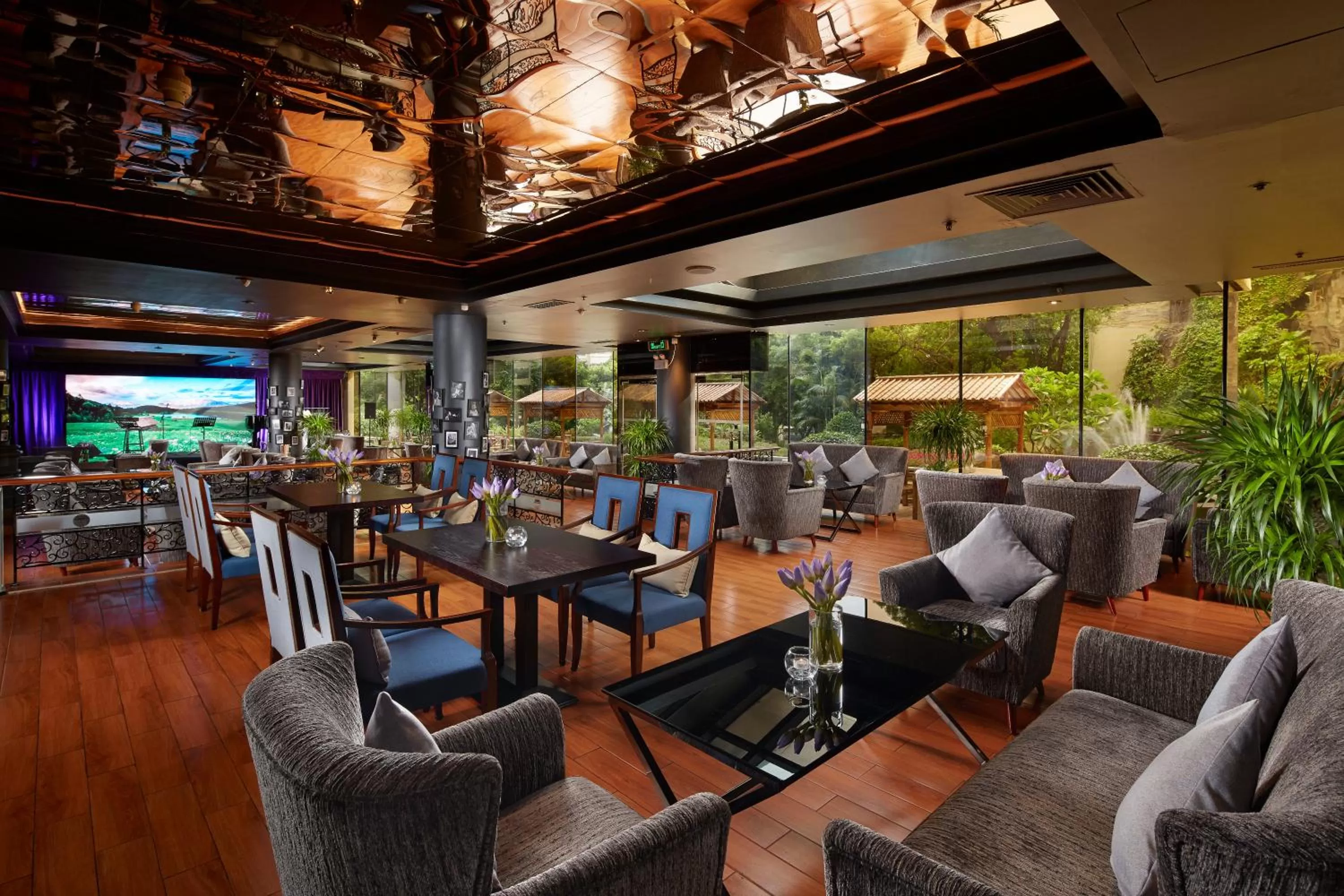Restaurant/places to eat in The Garden Hotel Guangzhou