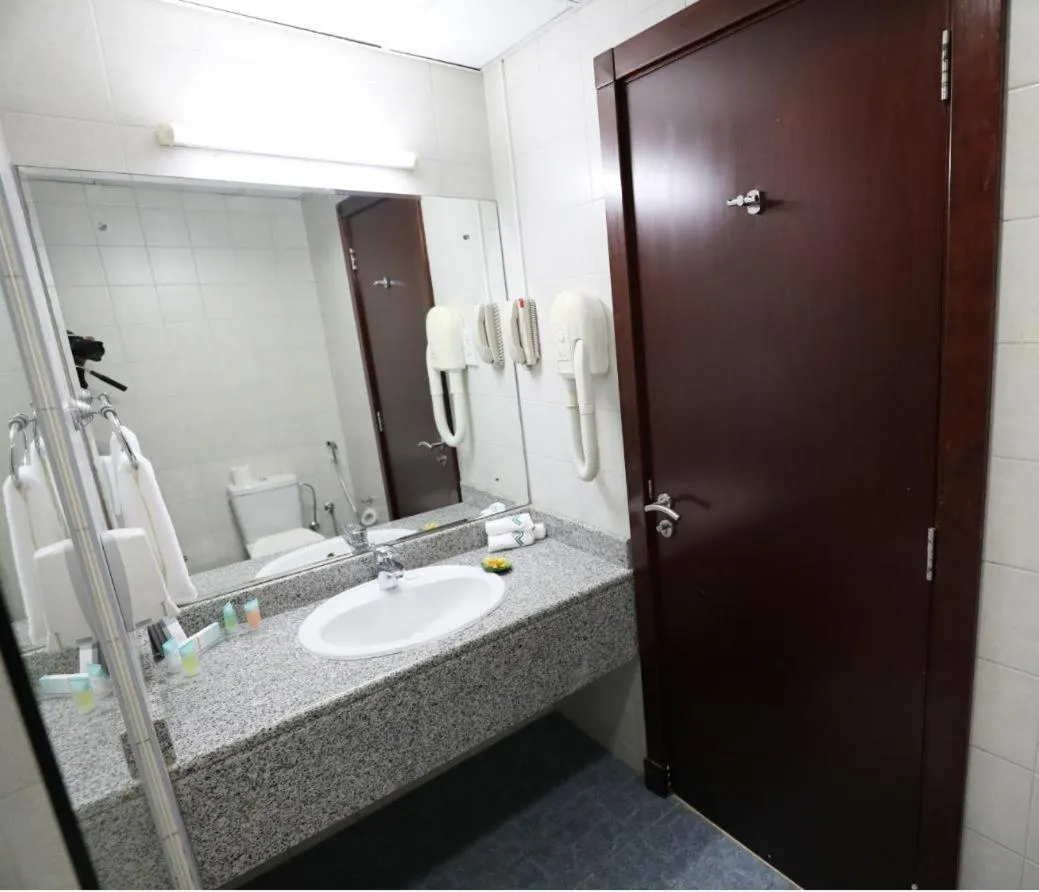 Bathroom in Parkside Hotel Apartment