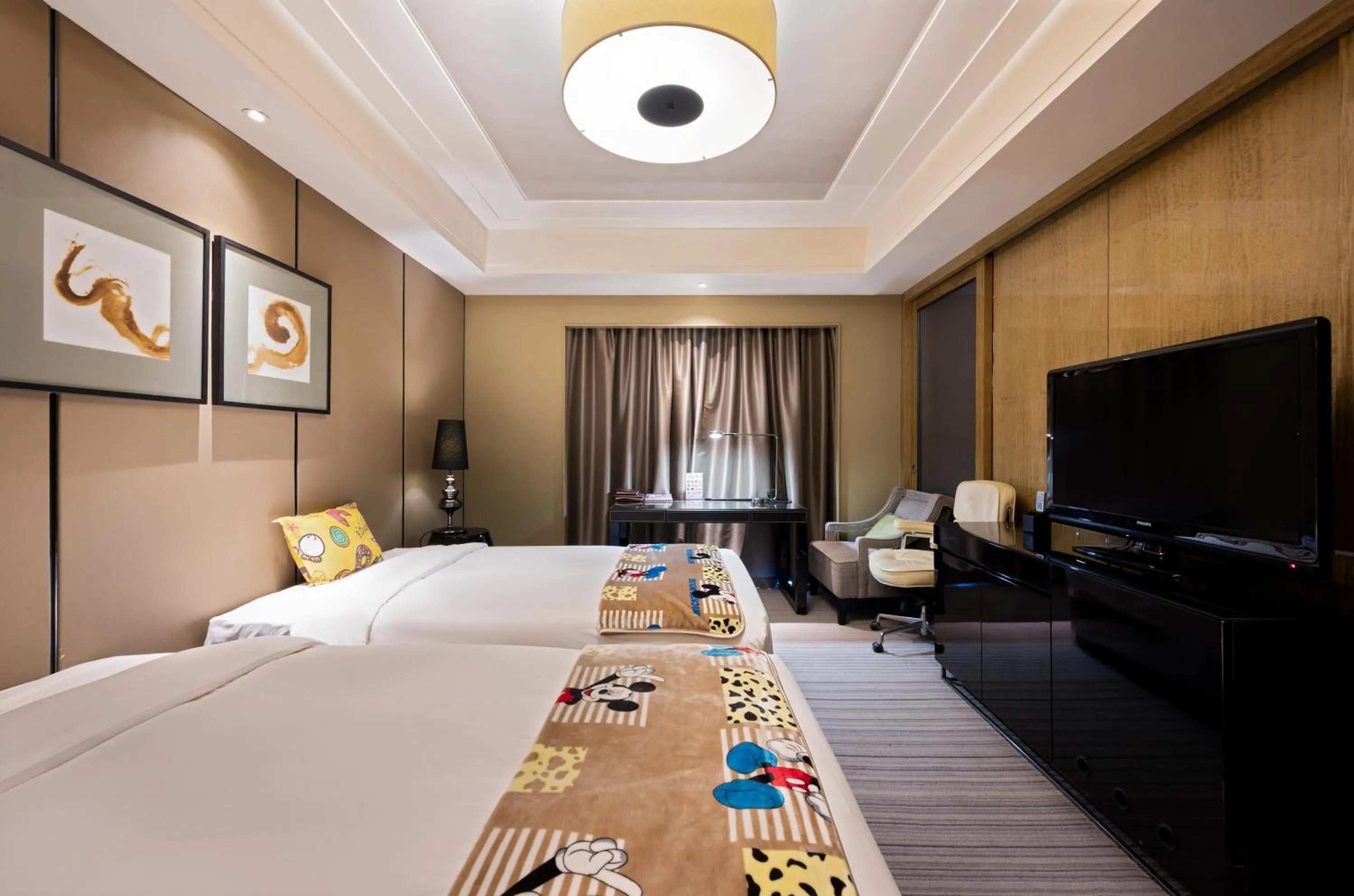 Bedroom, Bed in Mels Weldon Dongguan Humen