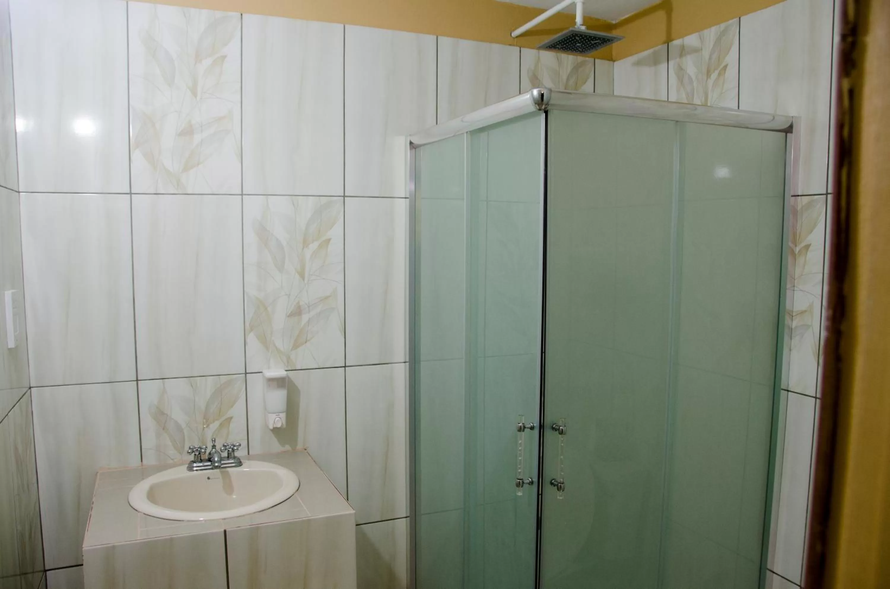 Bathroom in Matthew's Miracle View