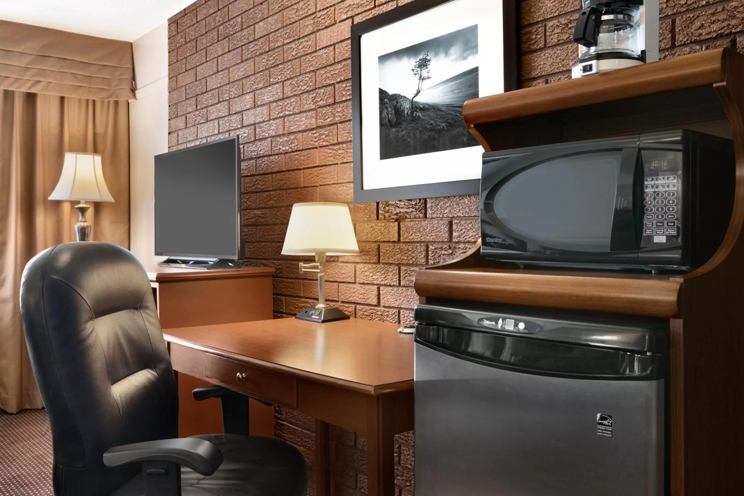 Travelodge by Wyndham Simcoe