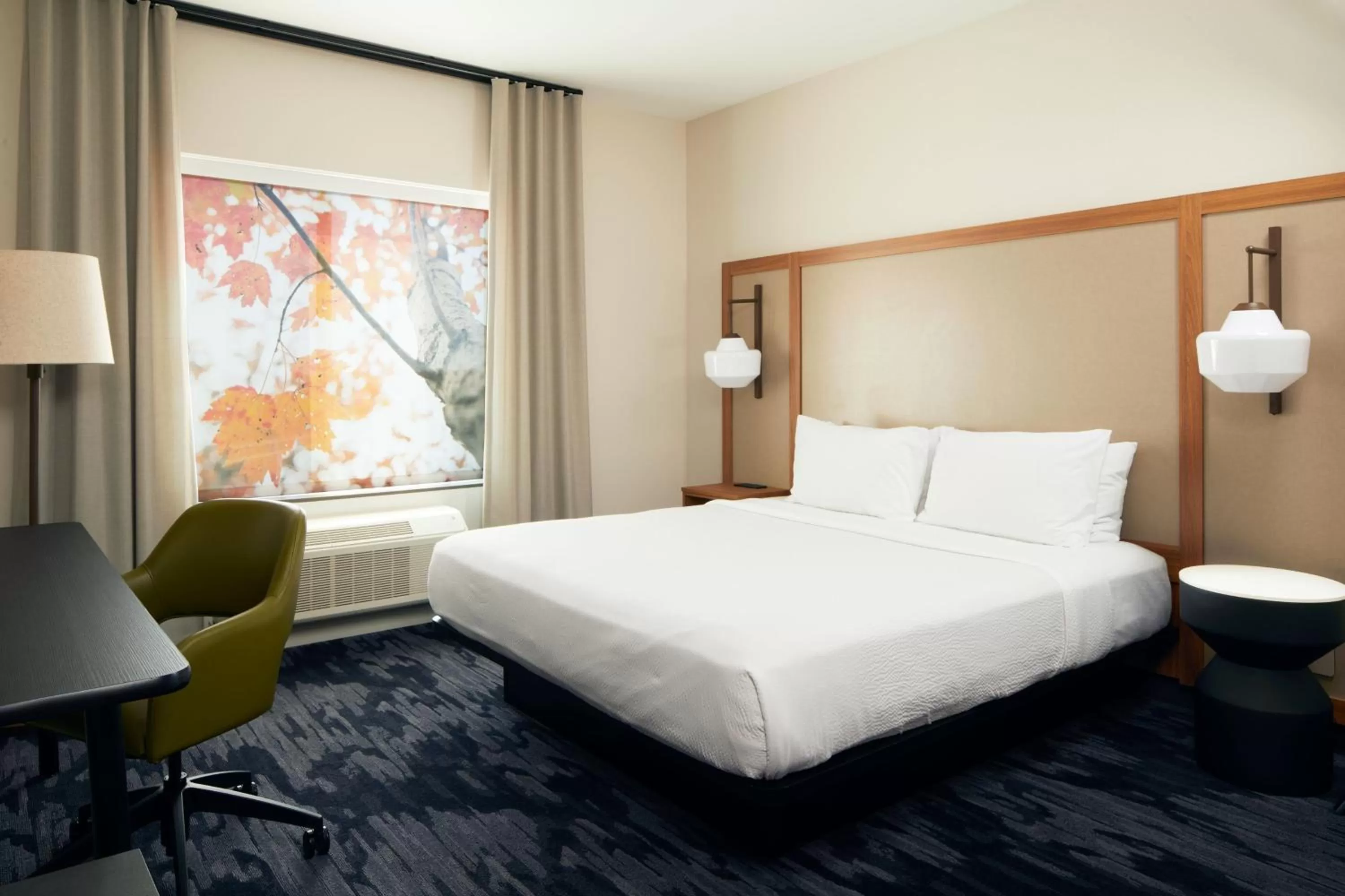 Photo of the whole room, Bed in Fairfield by Marriott Inn & Suites Palmdale West