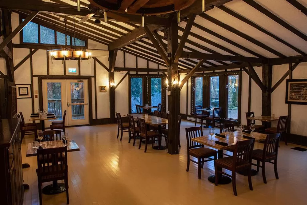 Restaurant/places to eat in Benmiller Inn & Spa