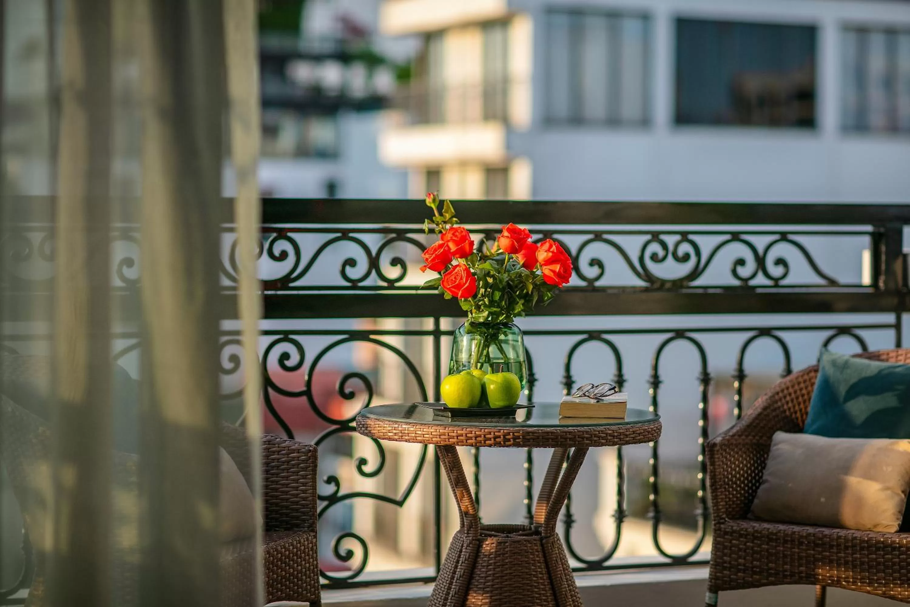 Seating area, Balcony/Terrace in La Selva Premium Hotel