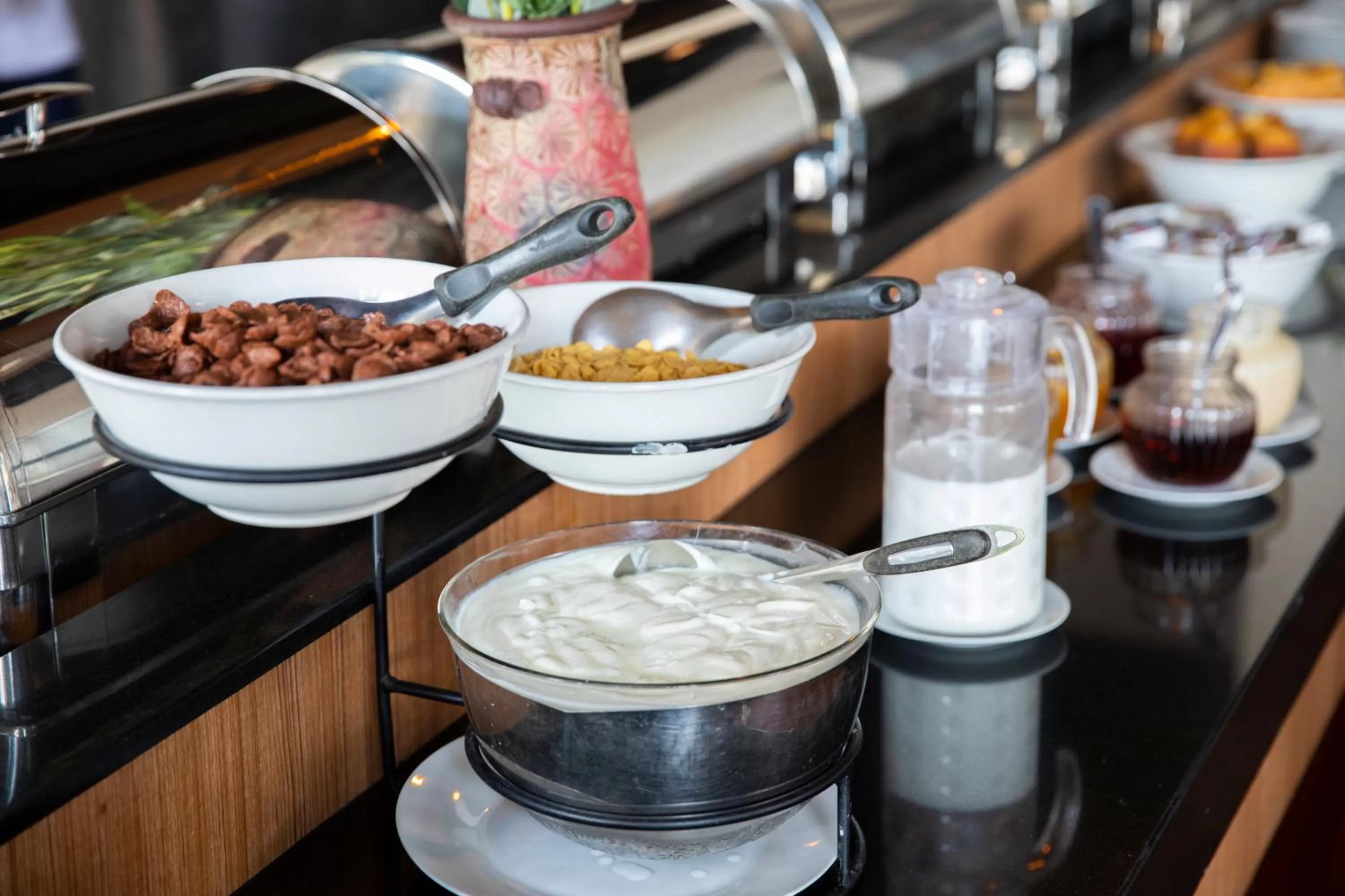 Food in The VELO'S Hotel and Pumptrack