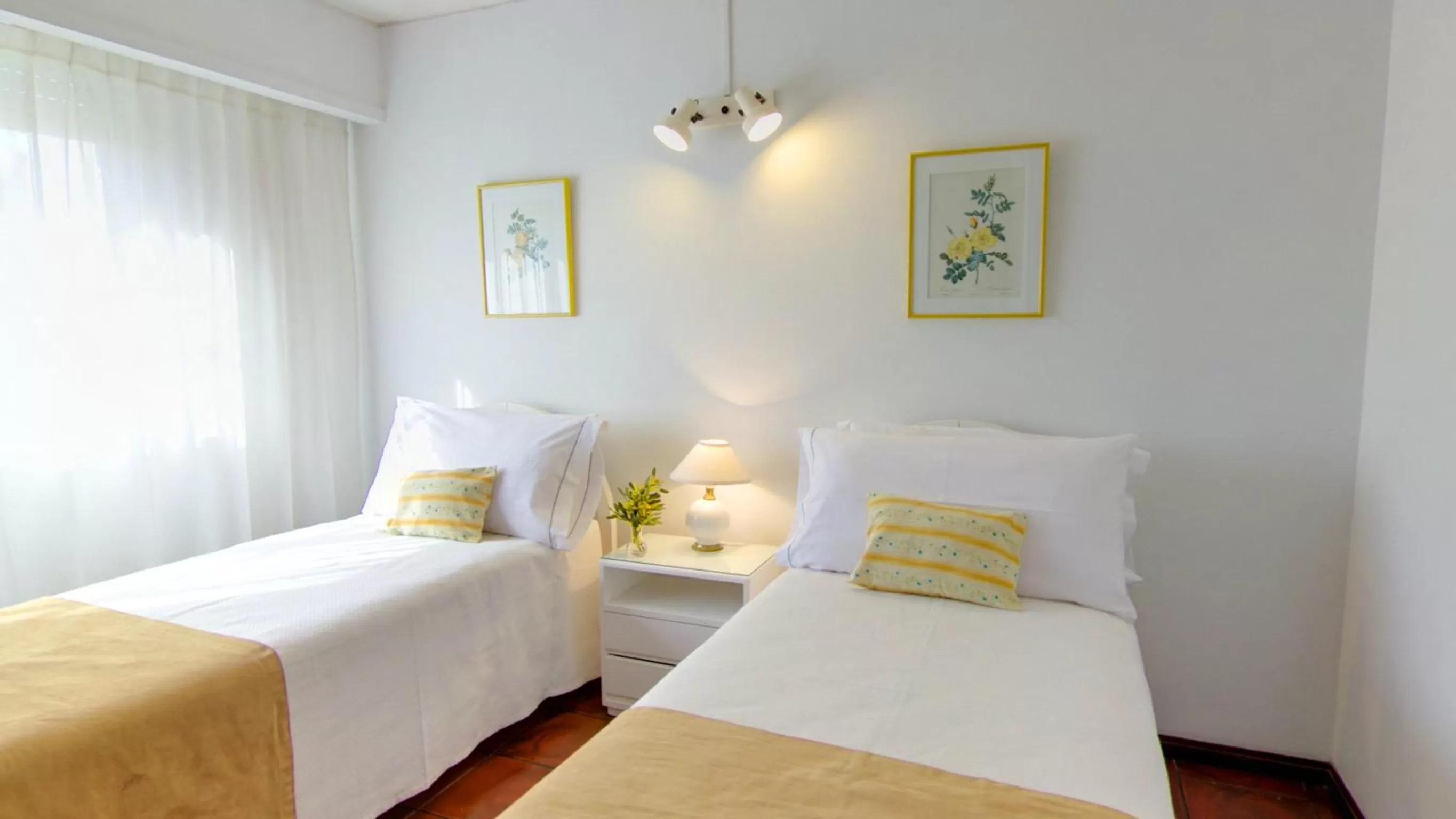 Bed in BDA Hotel & Spa