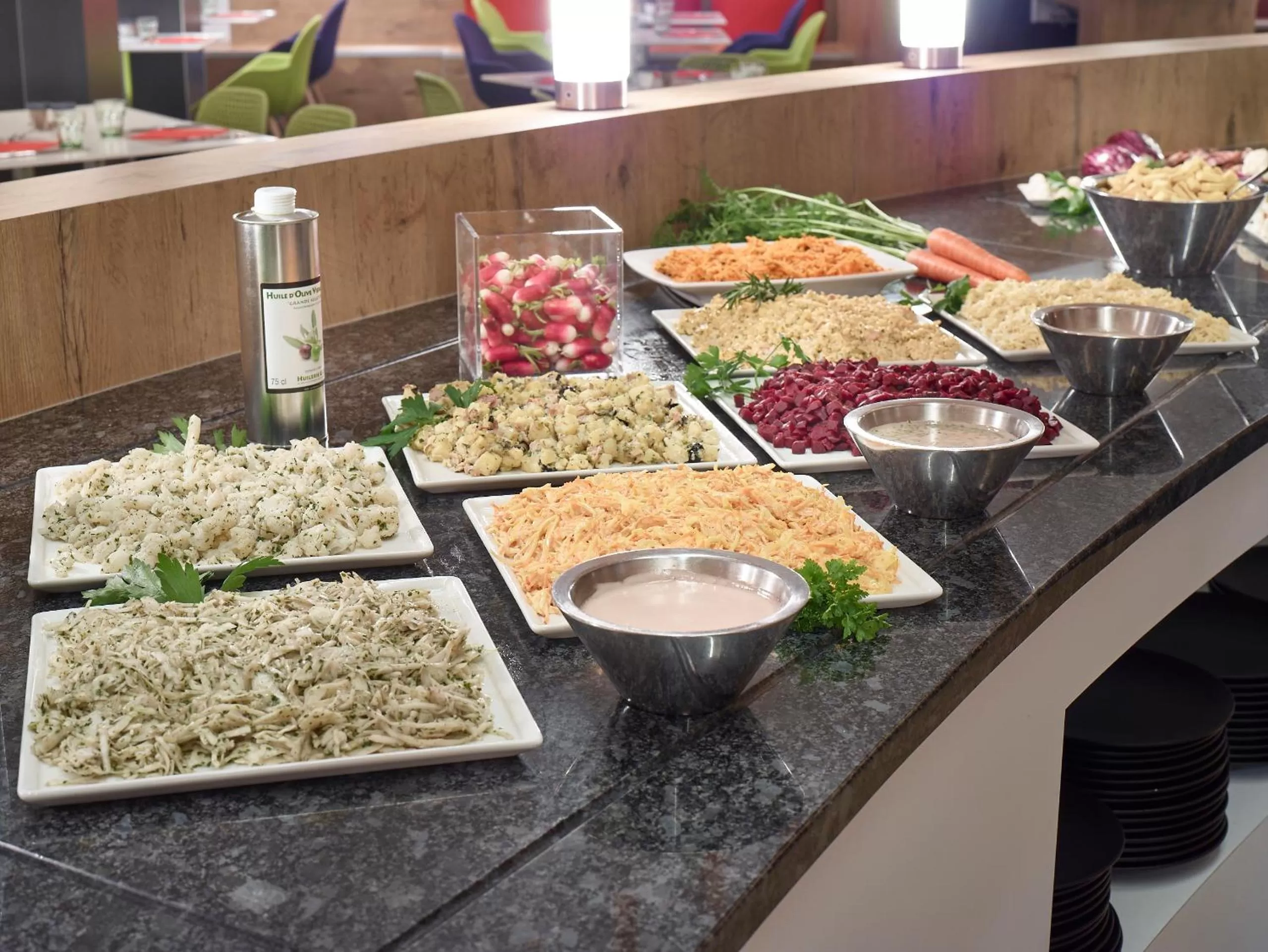 Restaurant/places to eat in ibis Poitiers Site du Futuroscope