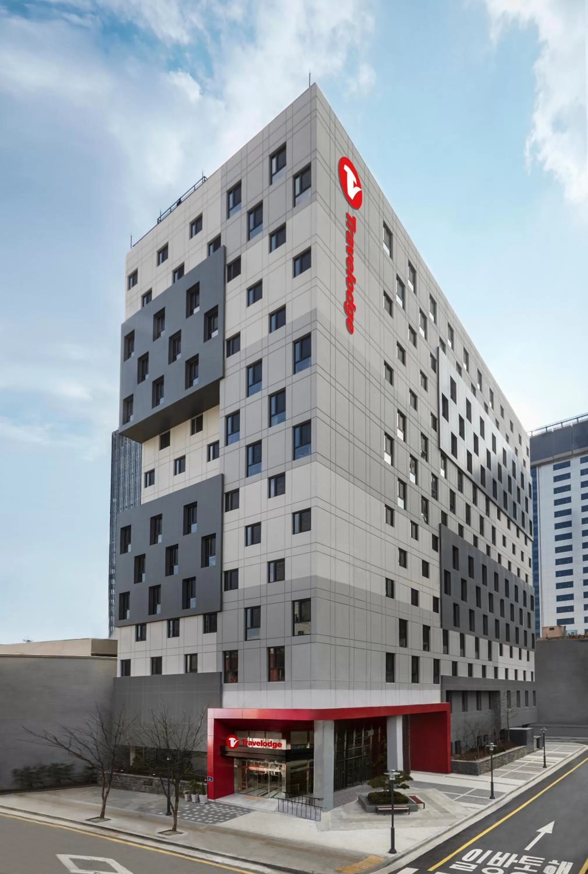Property building in Travelodge Myeongdong Euljiro