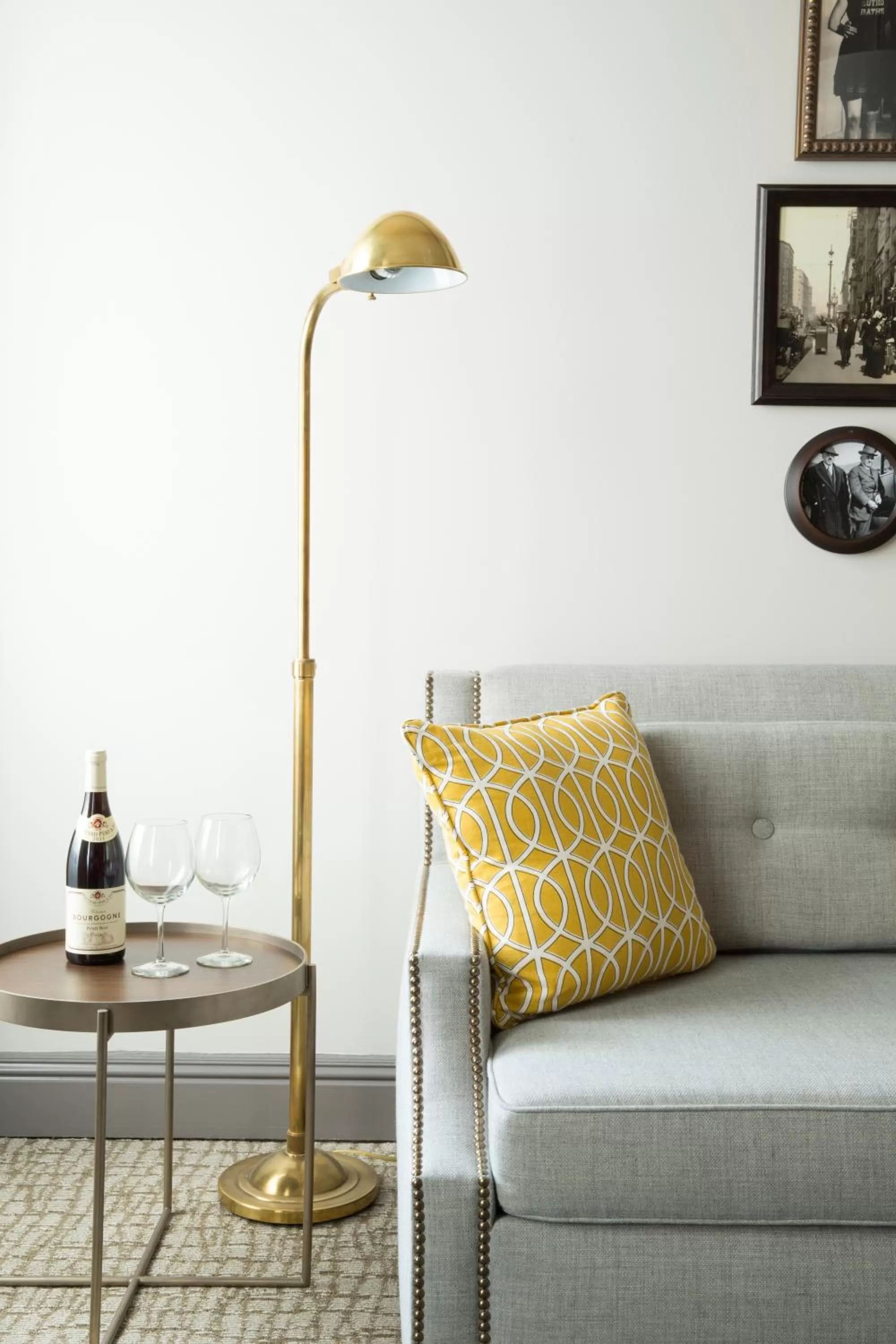 Living room in Warwick San Francisco