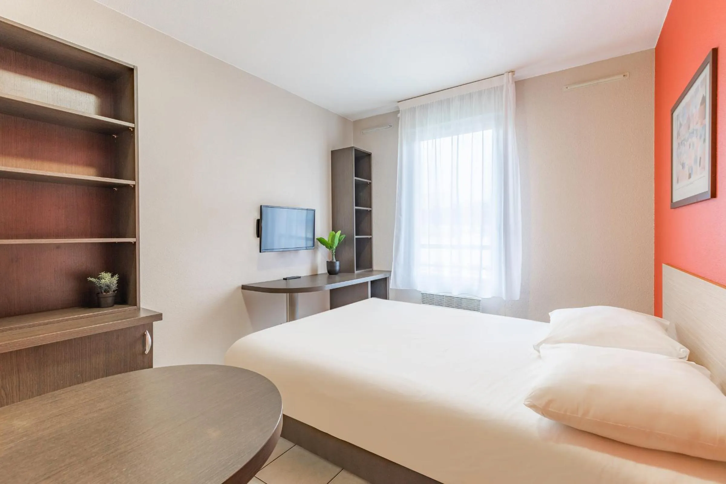 Bed in Appart'City Classic Lyon Vaise St Cyr