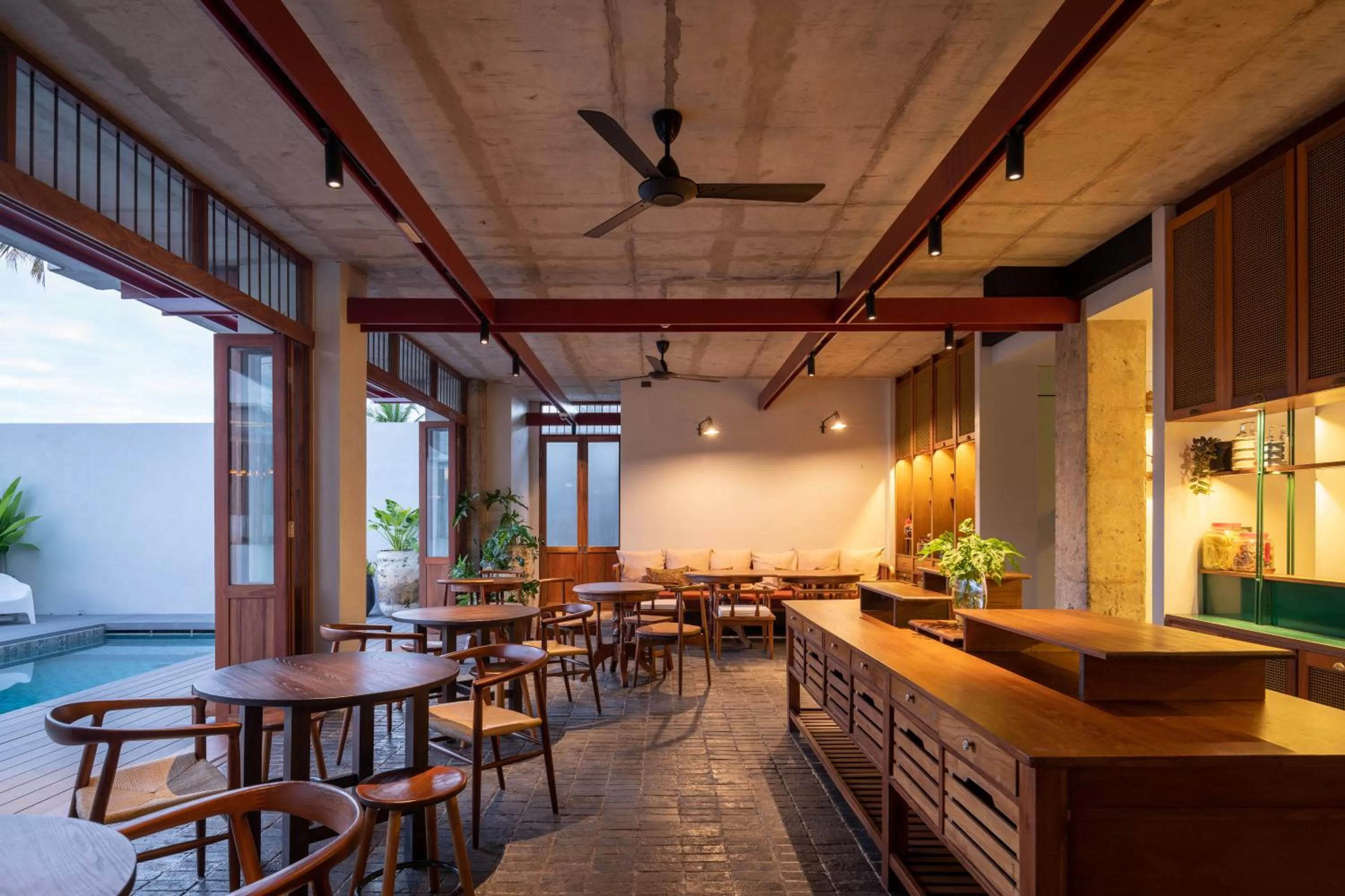 Restaurant/places to eat in Hotel Gahn Khao Lak