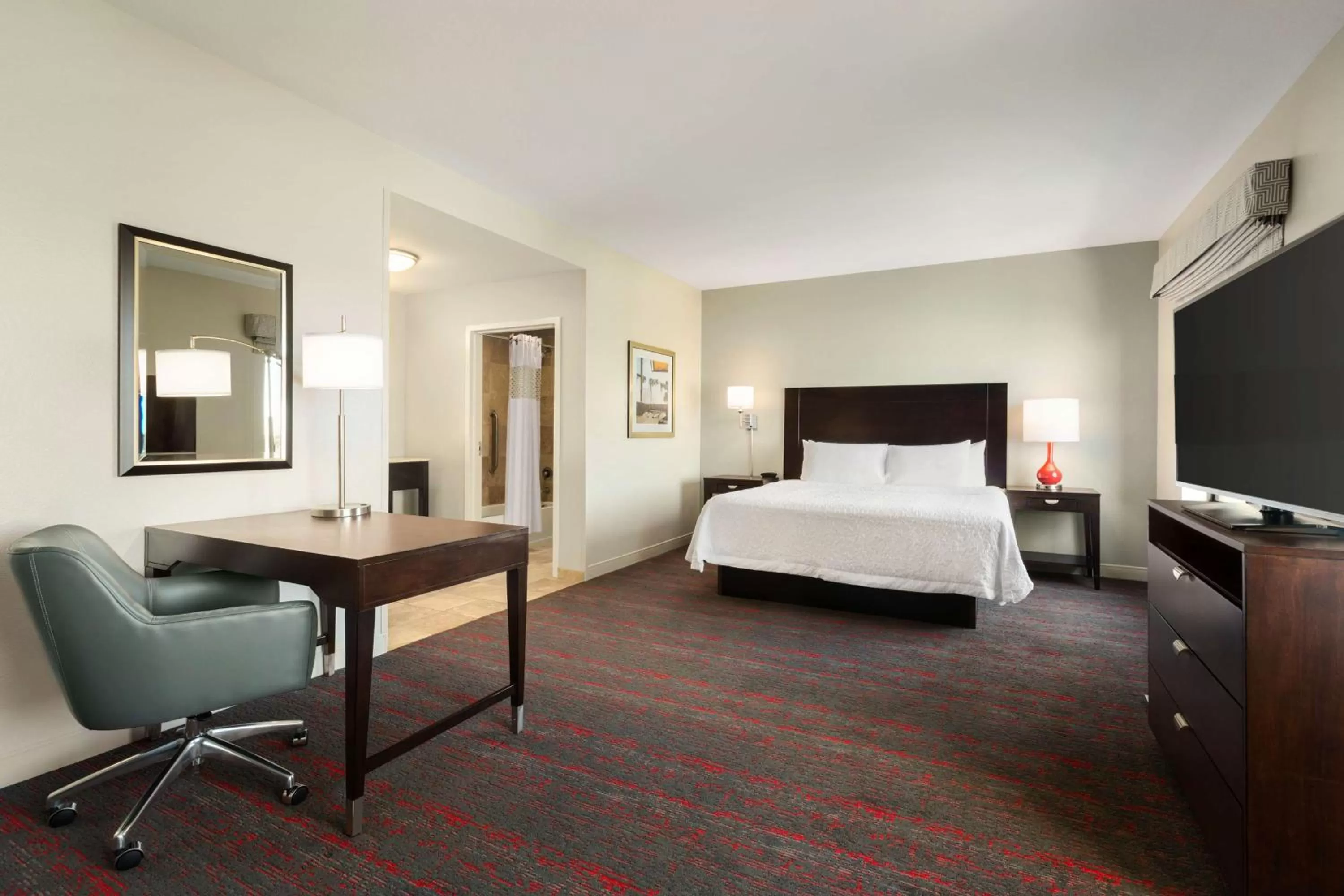 Bedroom, Bed in Hampton Inn & Suites Phoenix Glendale-Westgate
