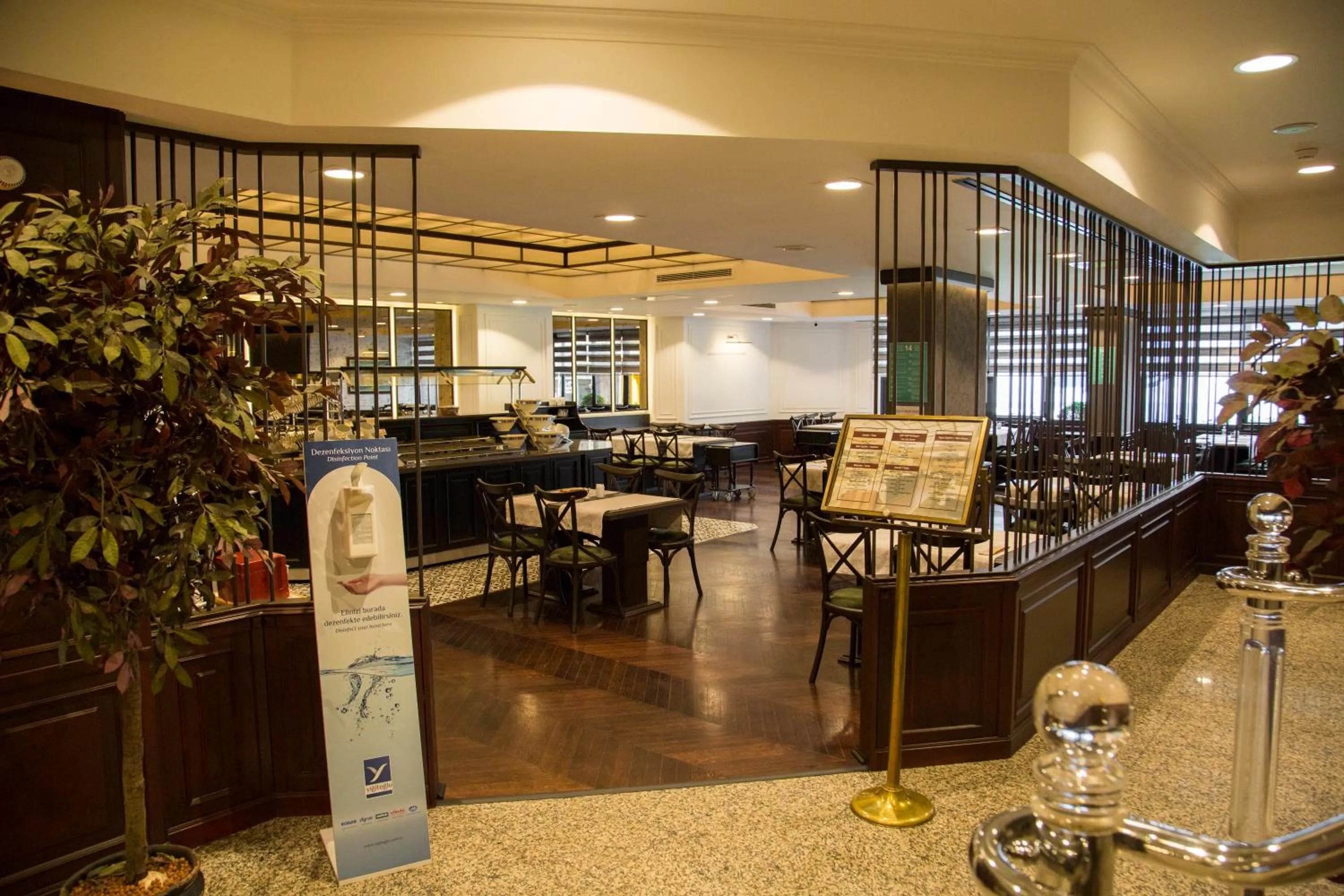 Restaurant/places to eat in Dila Hotel